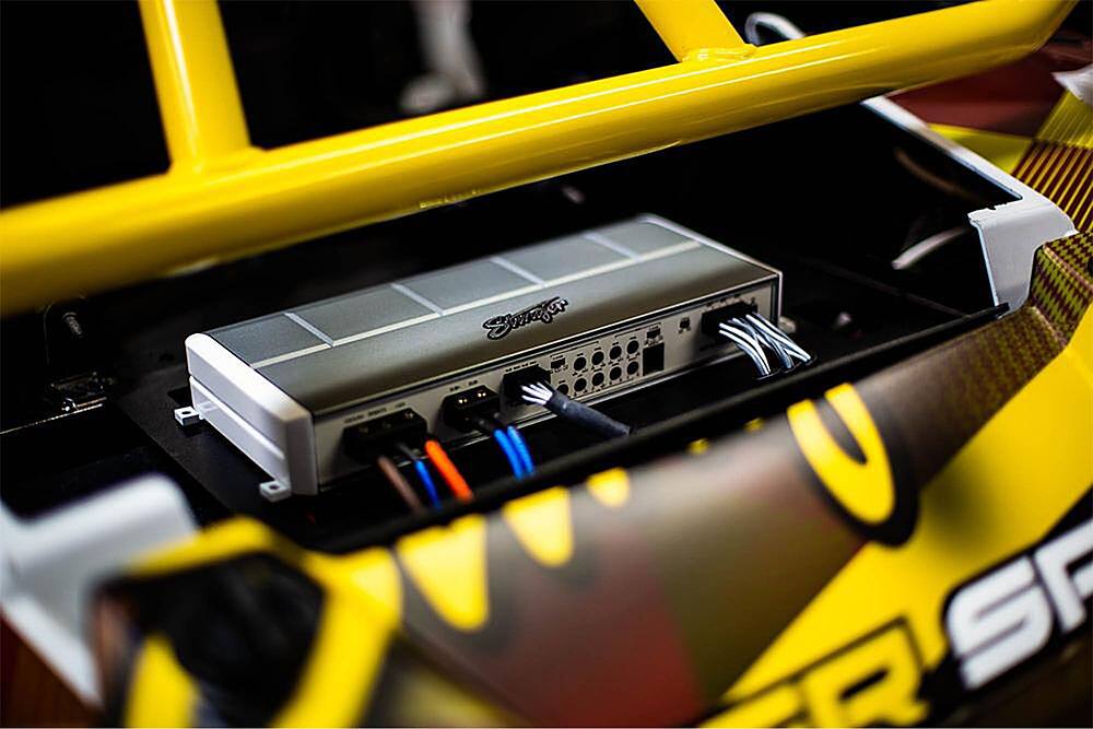 Alt View 18. Stinger - Micro 5-Channel 1000W Marine and Powersports Amplifier - Silver.