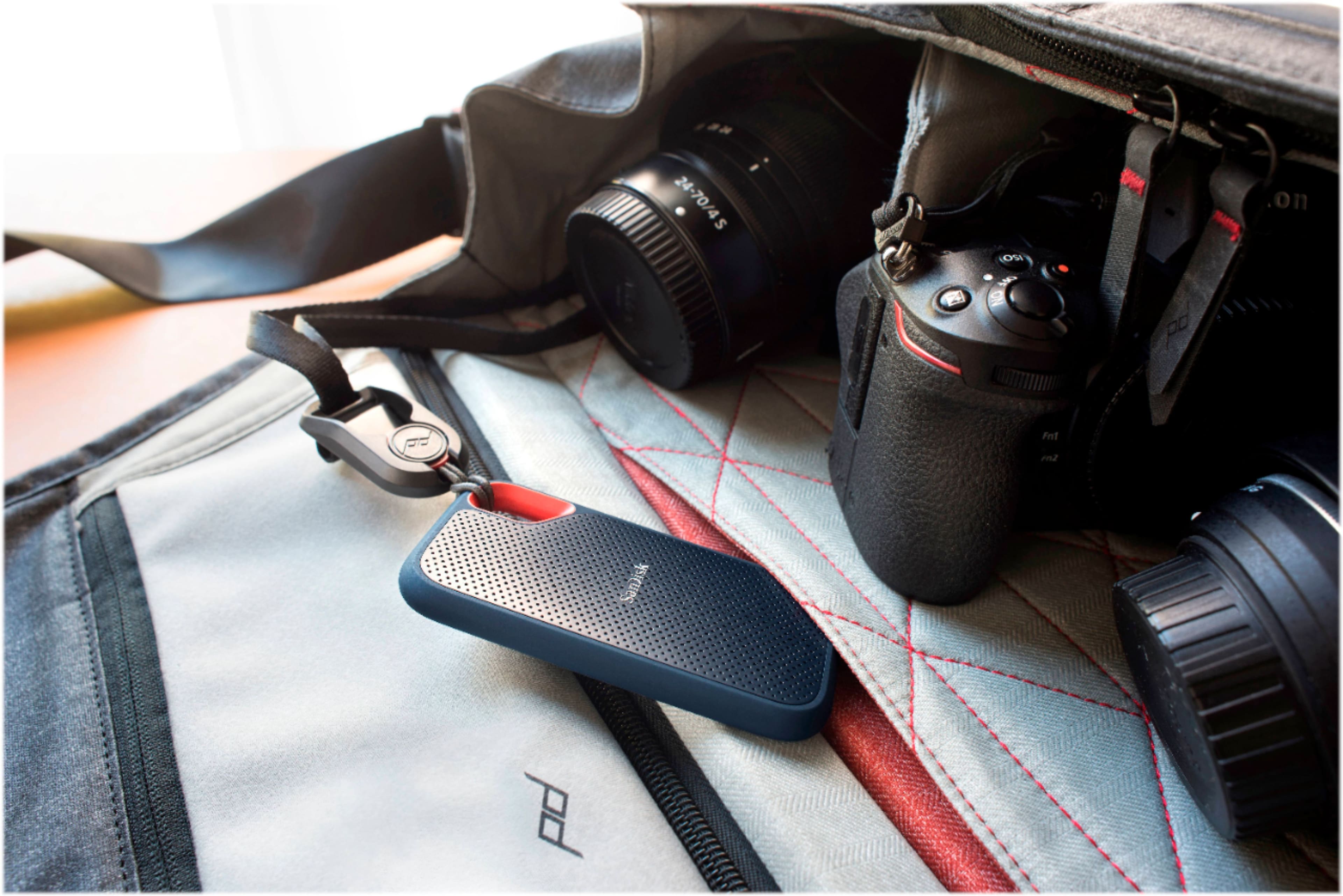 Alt View 12. SanDisk - Extreme Portable 2TB External USB-C NVMe SSD - Black.