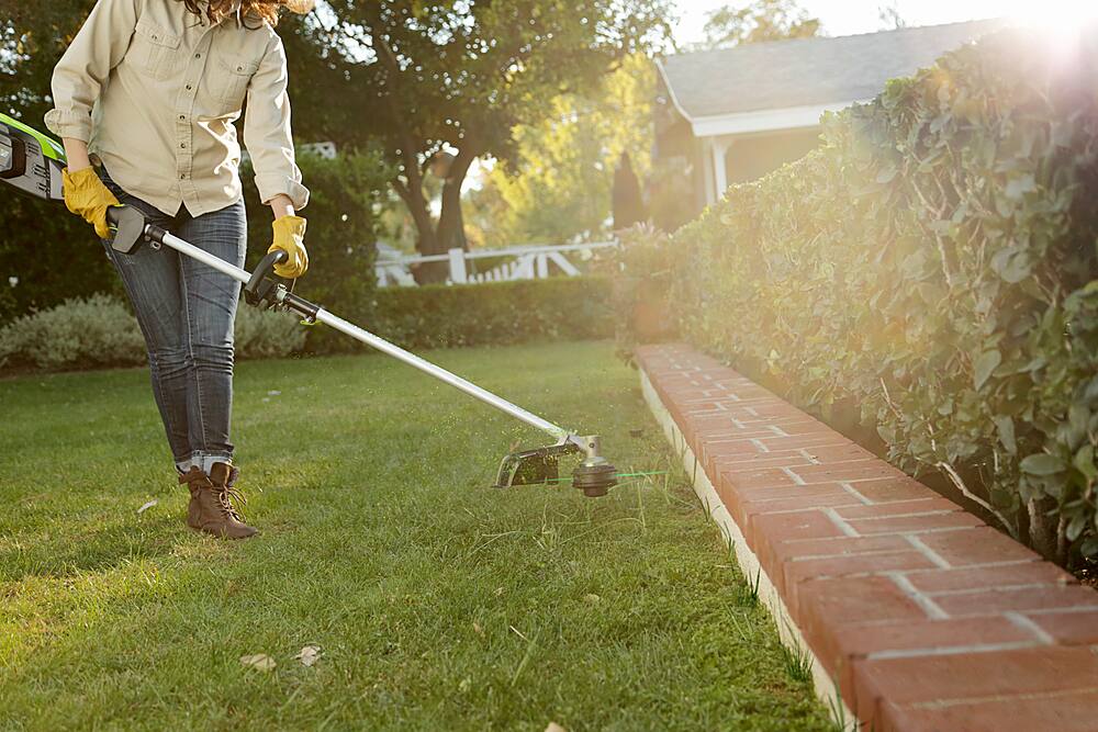 Alt View 22. Greenworks - 80V 16” Brushless Attachment Capable String Trimmer with 2.0 Ah Battery and Rapid Charger - Black/Green.