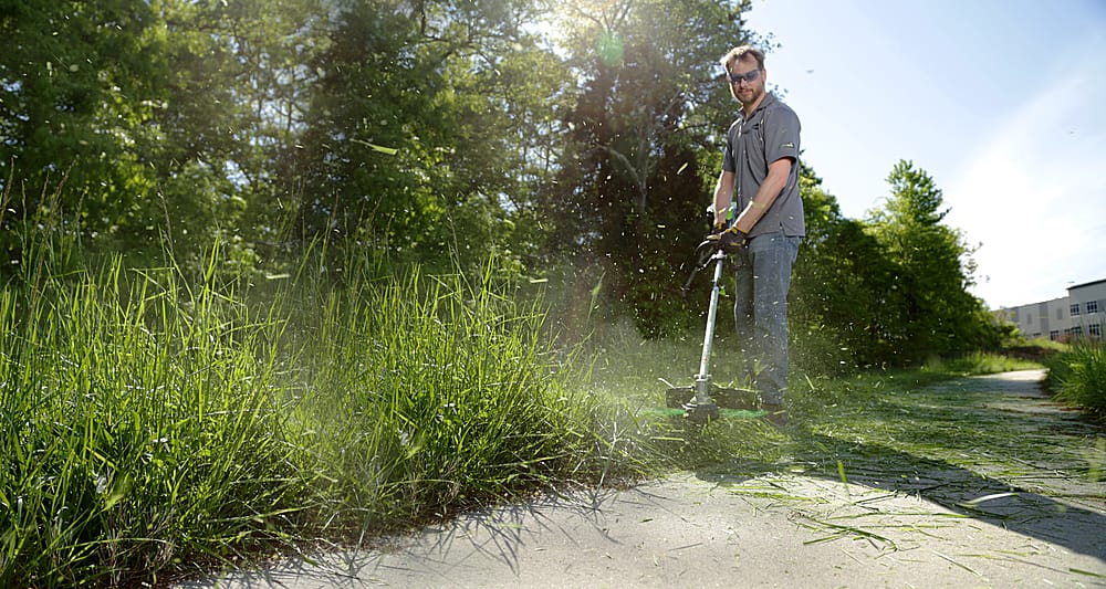 Alt View 24. Greenworks - 80V 16” Brushless Attachment Capable String Trimmer with 2.0 Ah Battery and Rapid Charger - Black/Green.