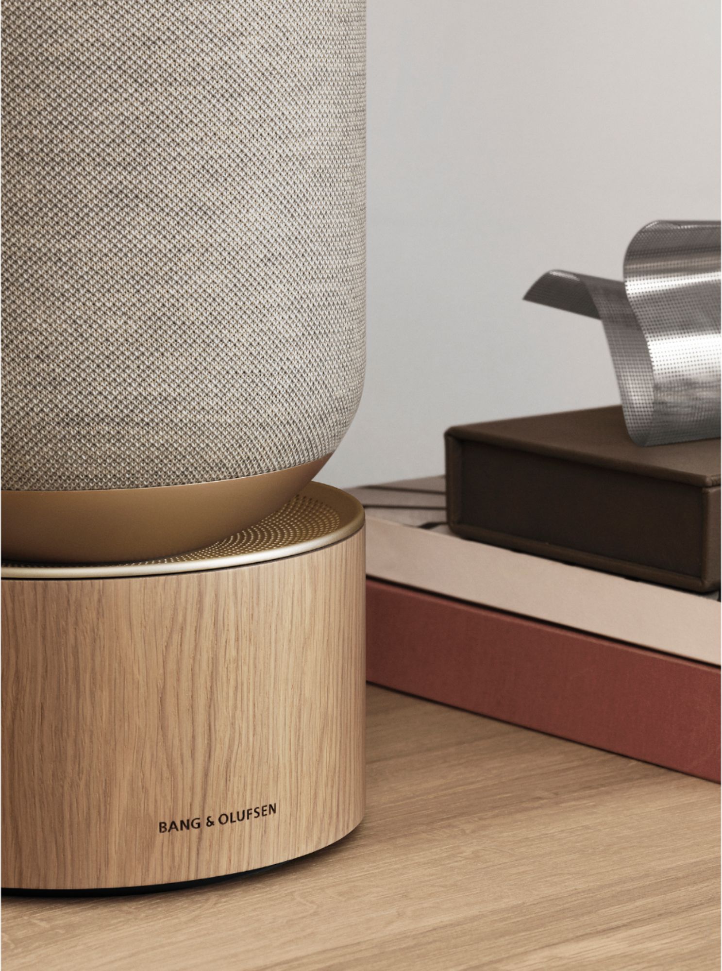 Bang & Olufsen - Beosound Balance Wireless Multiroom Bookshelf Speaker -  Natural Oak