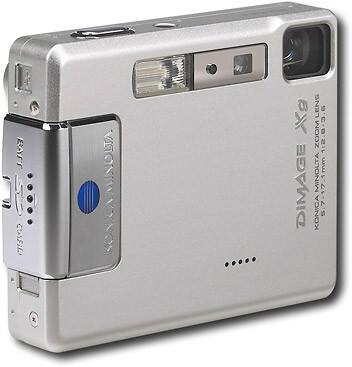 Angle Standard. Minolta - DiMAGE 3.2MP Digital Camera.