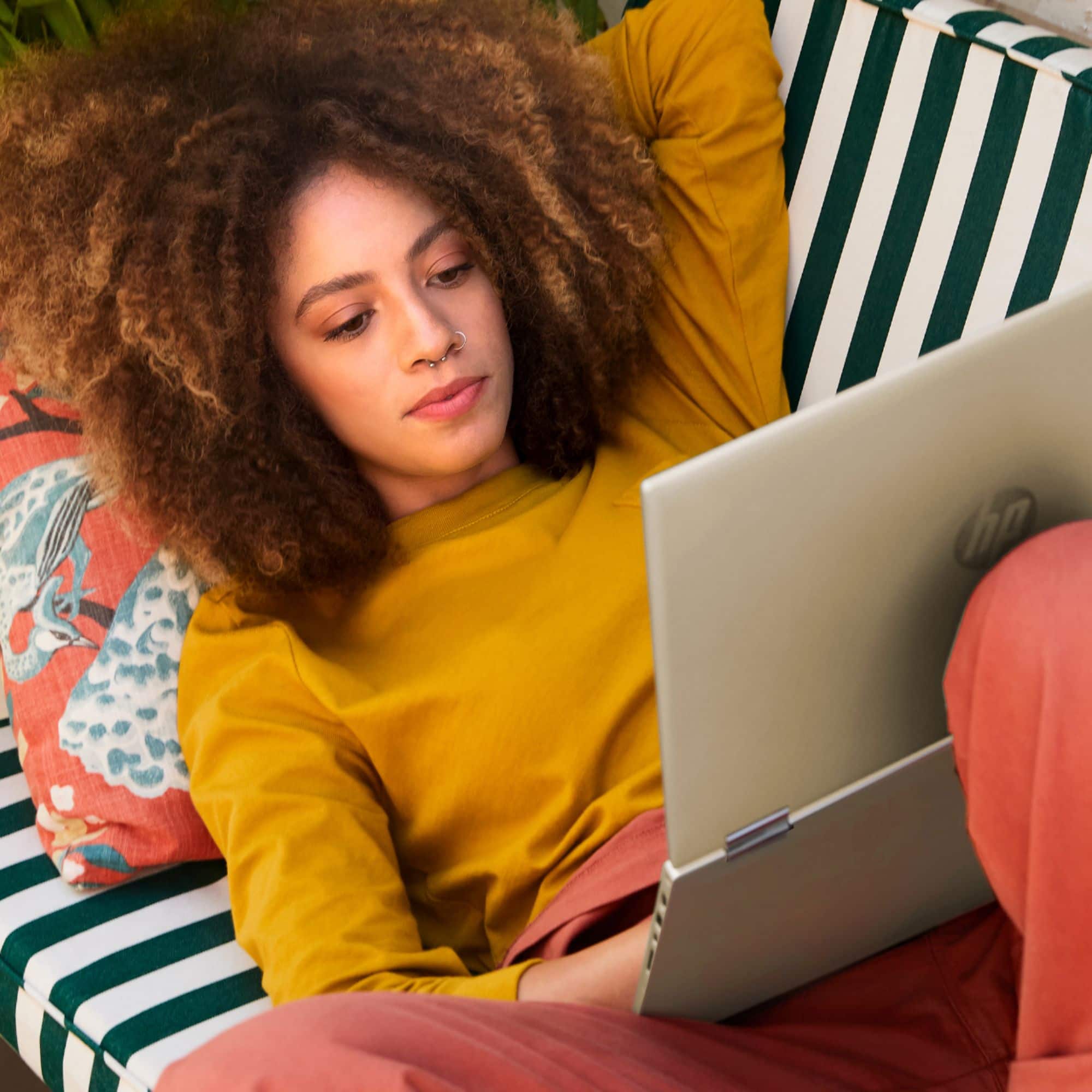 Alt View 20. HP - Pavilion x360 2-in-1 14" Touch-Screen Laptop - Intel Core i5 - 8GB Memory - 256GB SSD.