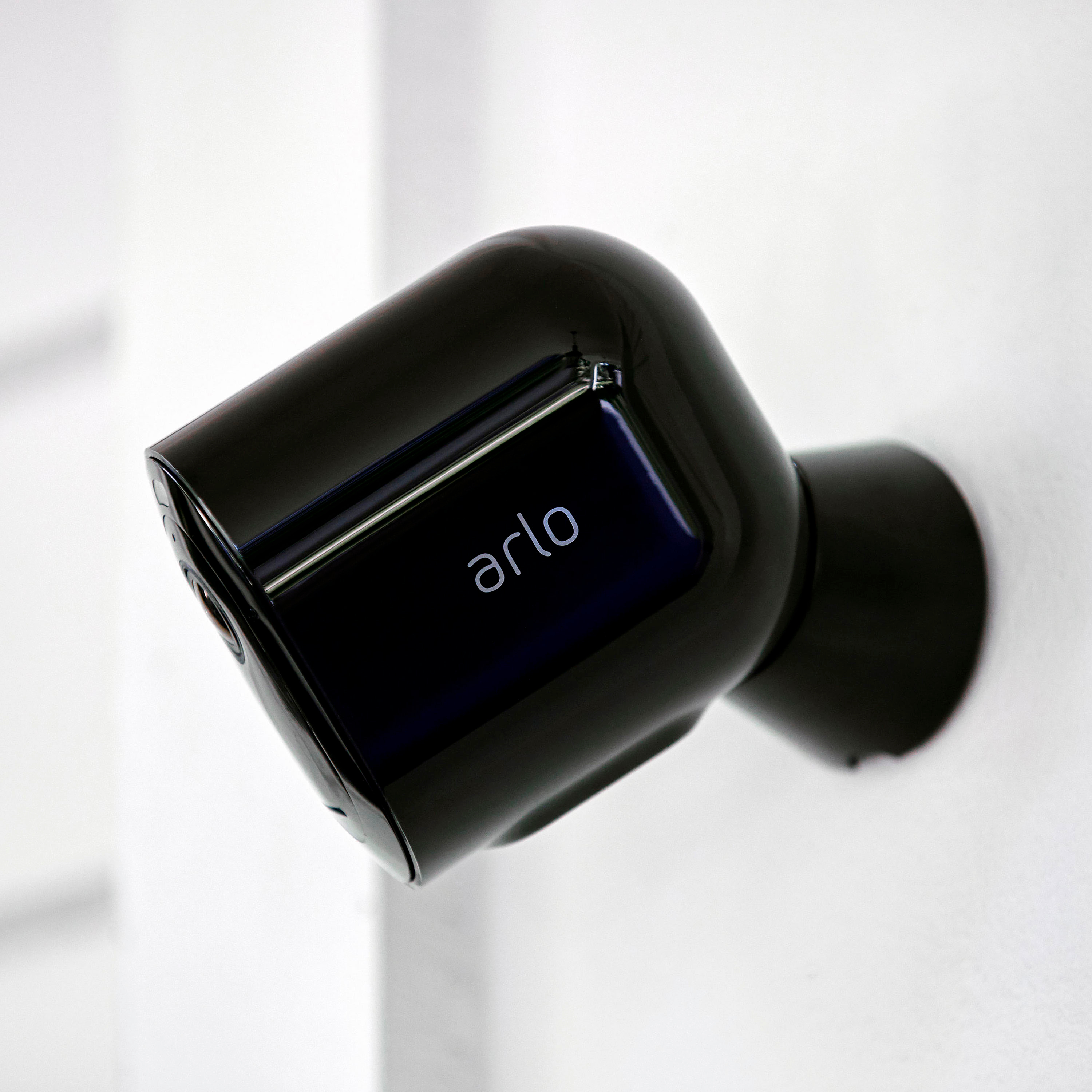Arlo - Pro 4 Spotlight Camera – Indoor/Outdoor 2K Wire-Free Security Camera with Color Night Vision - Black