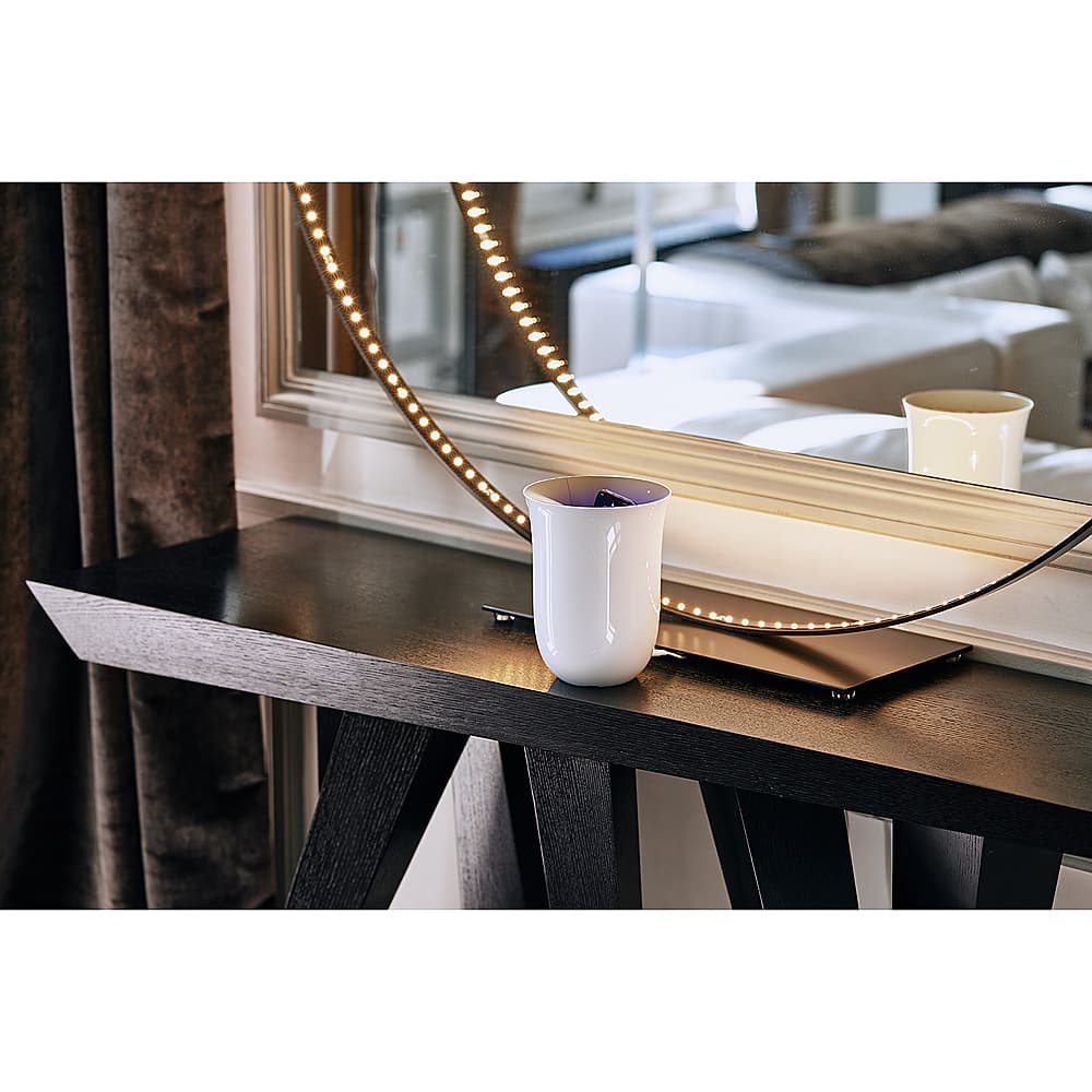 Alt View 22. LEXON - Oblio 10W Qi Certified Wireless Charger with Built In UV-Sanitizer for Smartphones - White.