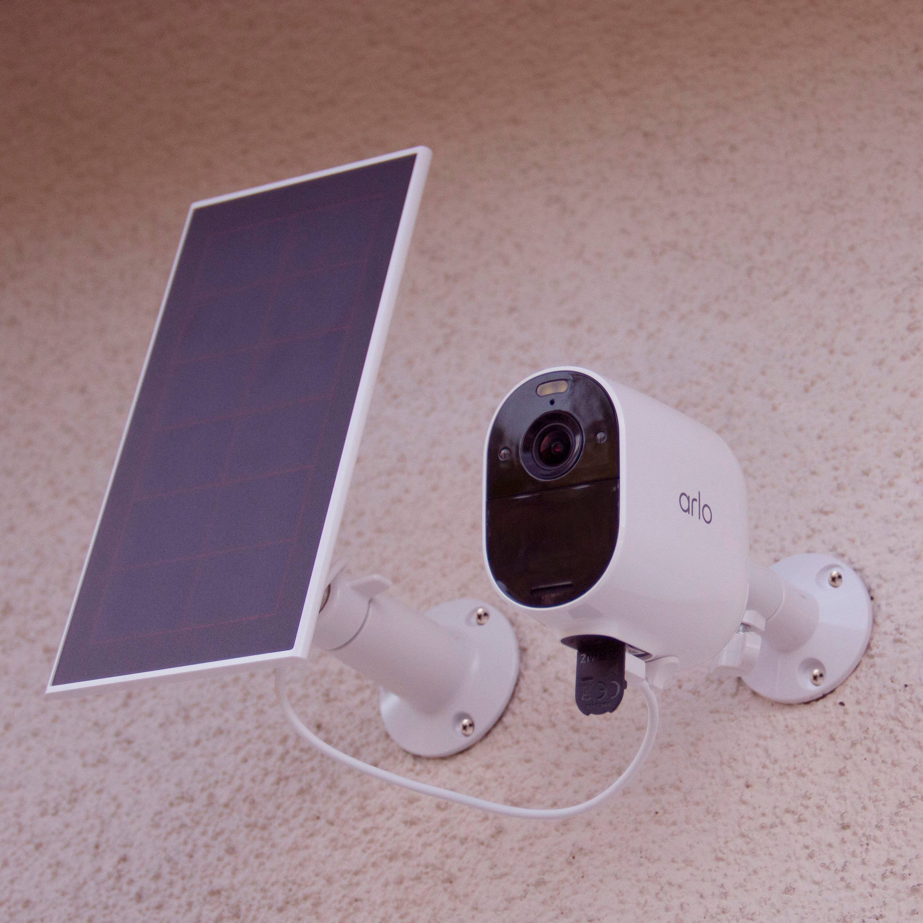 Arlo outdoor best sale camera solar panel