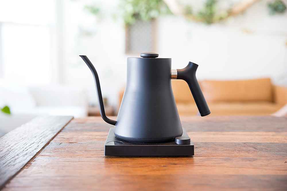 Fellow Stagg Electric Pour Over Kettle - Lizzy's Fresh Coffee