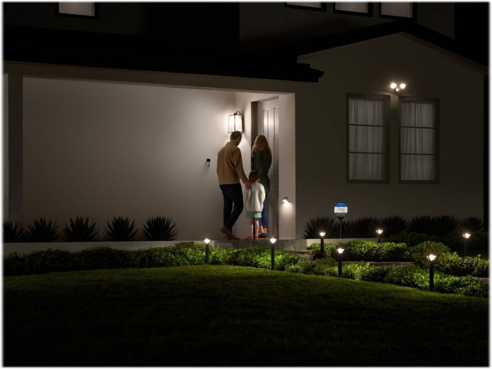 Alt View 11. Ring - Smart Lighting Solar Floodlight - Black.