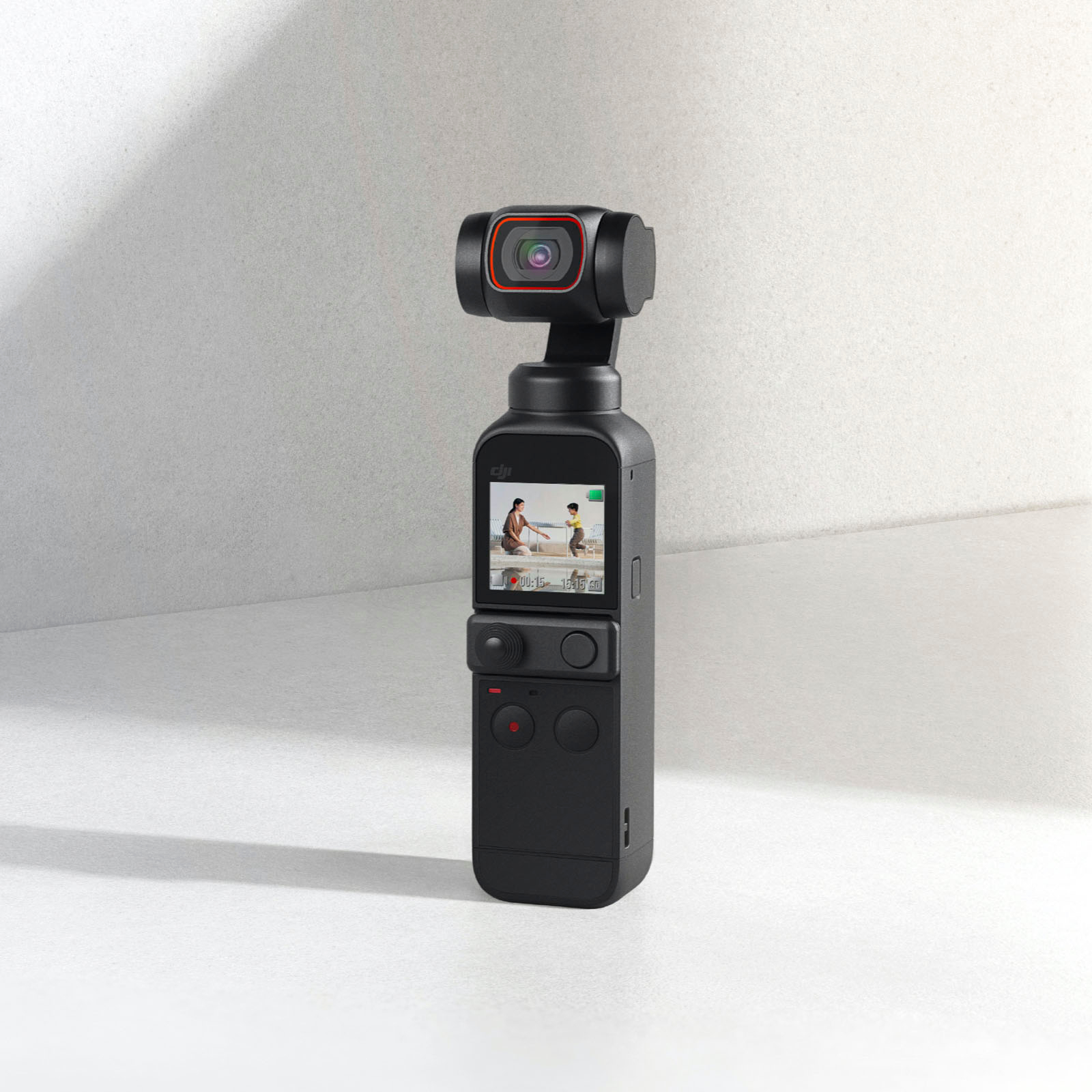 カメラ ビデオカメラ DJI Pocket 2 Creator Combo 3-Axis Stabilized 4K Handheld Camera 