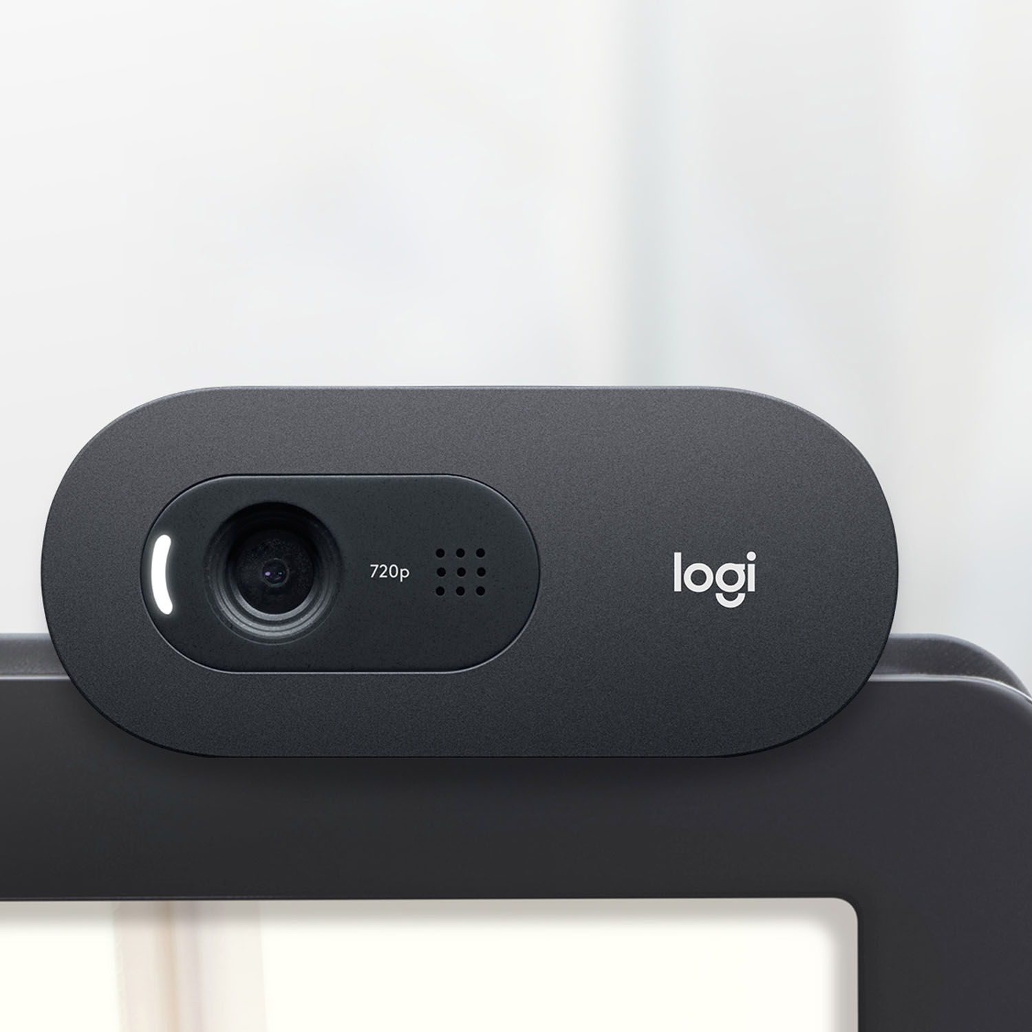 Logitech C505 HD Webcam Streaming - Cámara USB externa con definición de  720p para ordenador de sobremesa o portátil con micrófono de largo alcance
