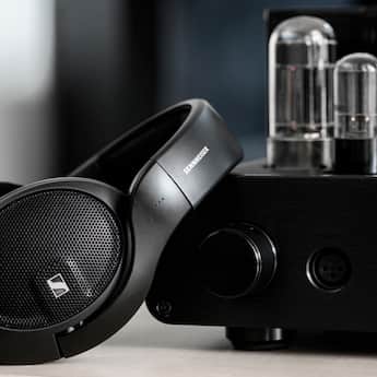 Sennheiser HD 560S Wired Over the Ear Audiophile Headphones Black Sennheiser HD 560S Wired Over the Ear Audiophile Headphones Black
