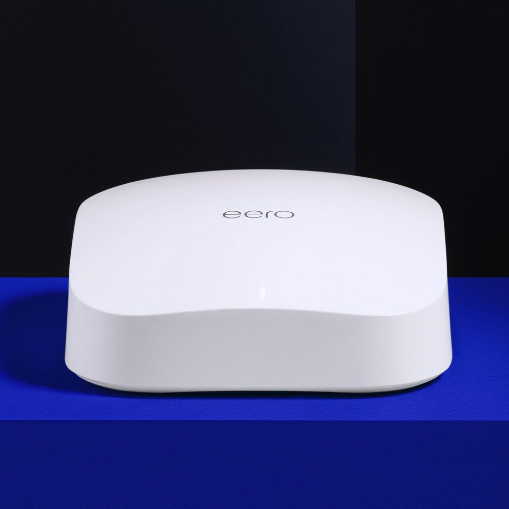 Angle View: eero - Pro 6 AX4200 Tri-Band Mesh Wi-Fi 6 System (2-pack) - White