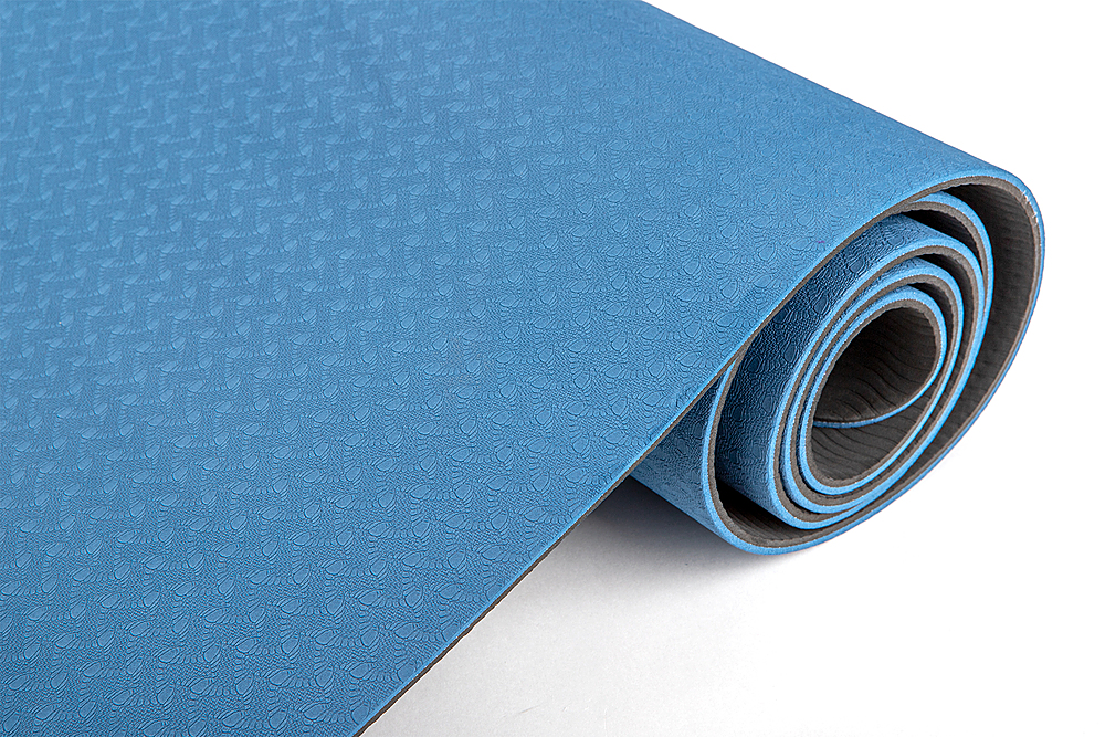 Left View: Mind Reader 1/4 inch Pro Yoga Mat - Blue