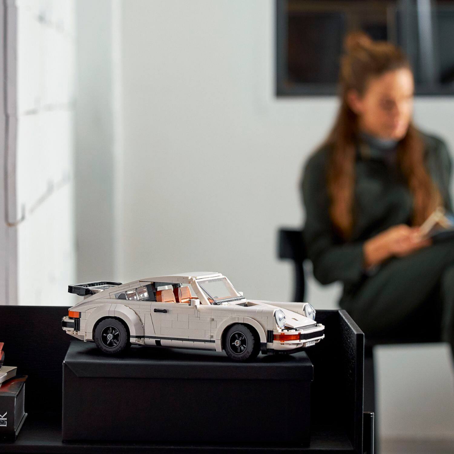 Alt View 15. LEGO - Icons Porsche 911 10295.