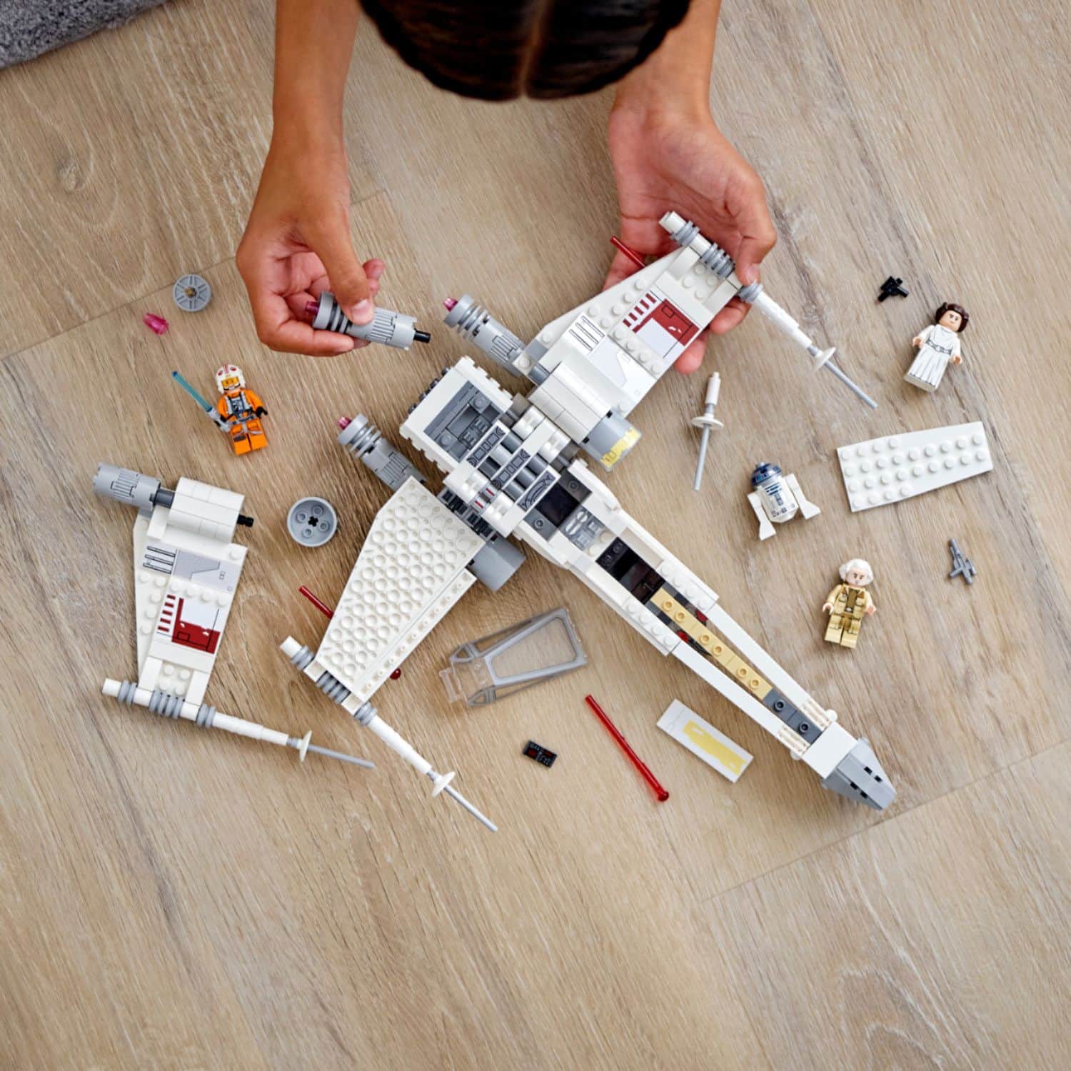 Alt View 14. LEGO - Star Wars Luke Skywalker's X-Wing Fighter 75301.