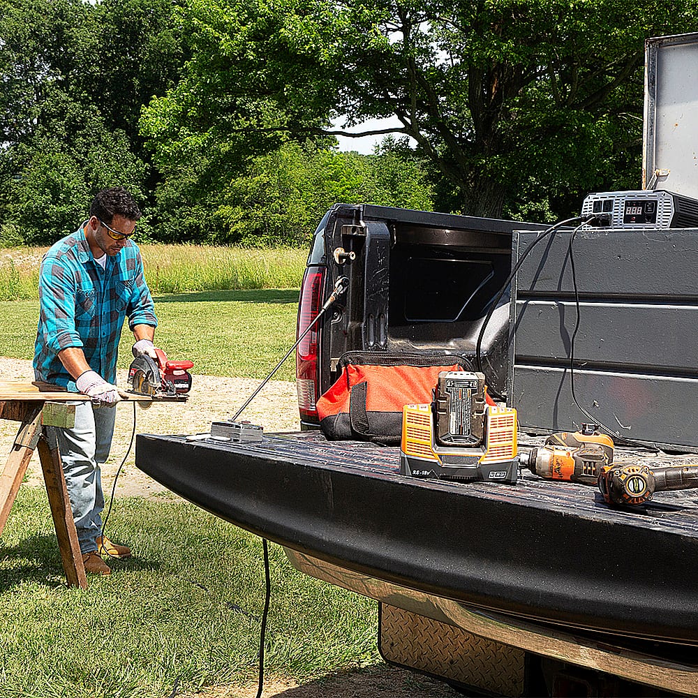 Alt View 16. Cobra - Professional Grade 2500 Watt Power Inverter with Fast Charge USB - Black.