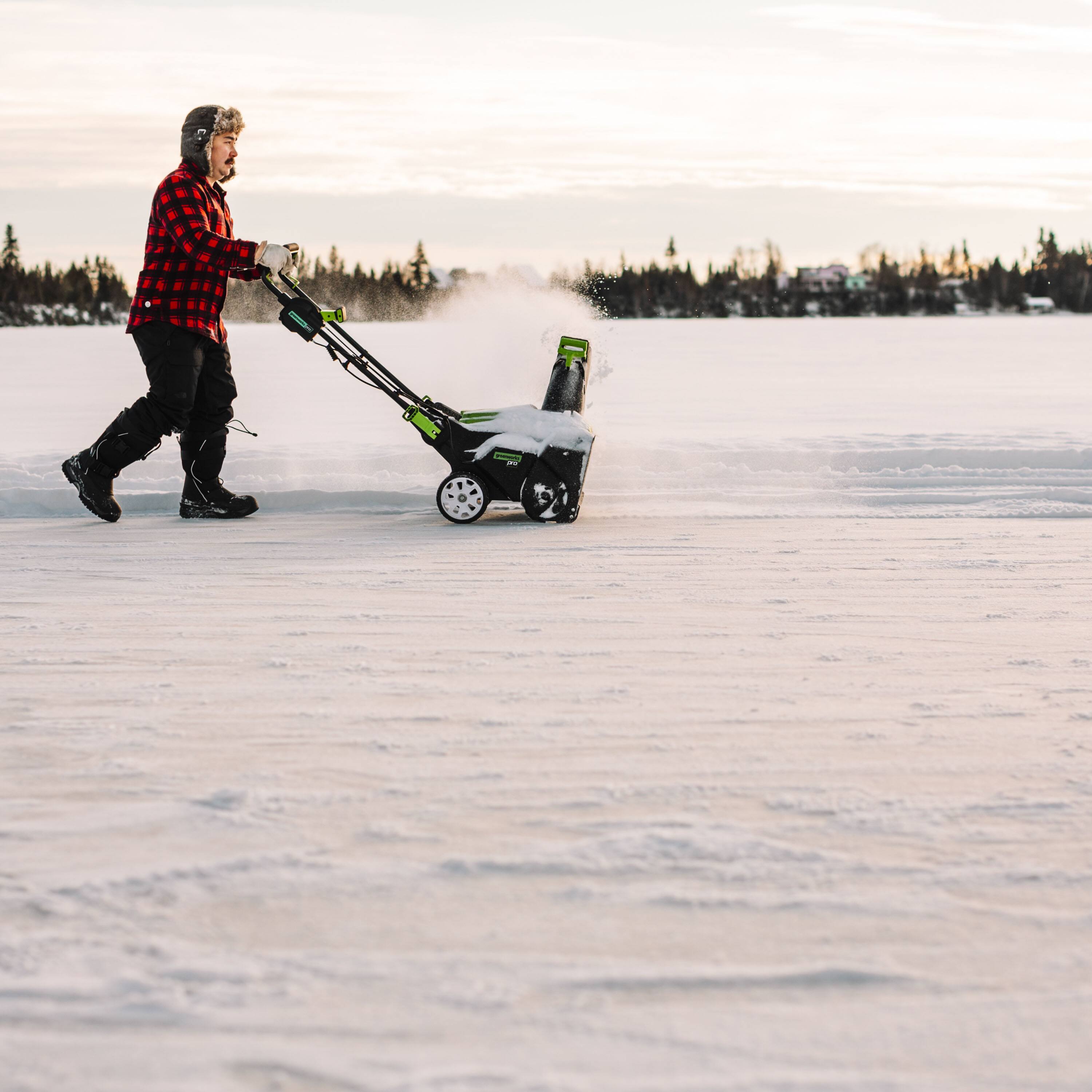 Alt View 16. Greenworks - 80V 22” Cordless Brushless Snow Blower with 4.0 Ah Battery and Rapid Charger - Black/Green.