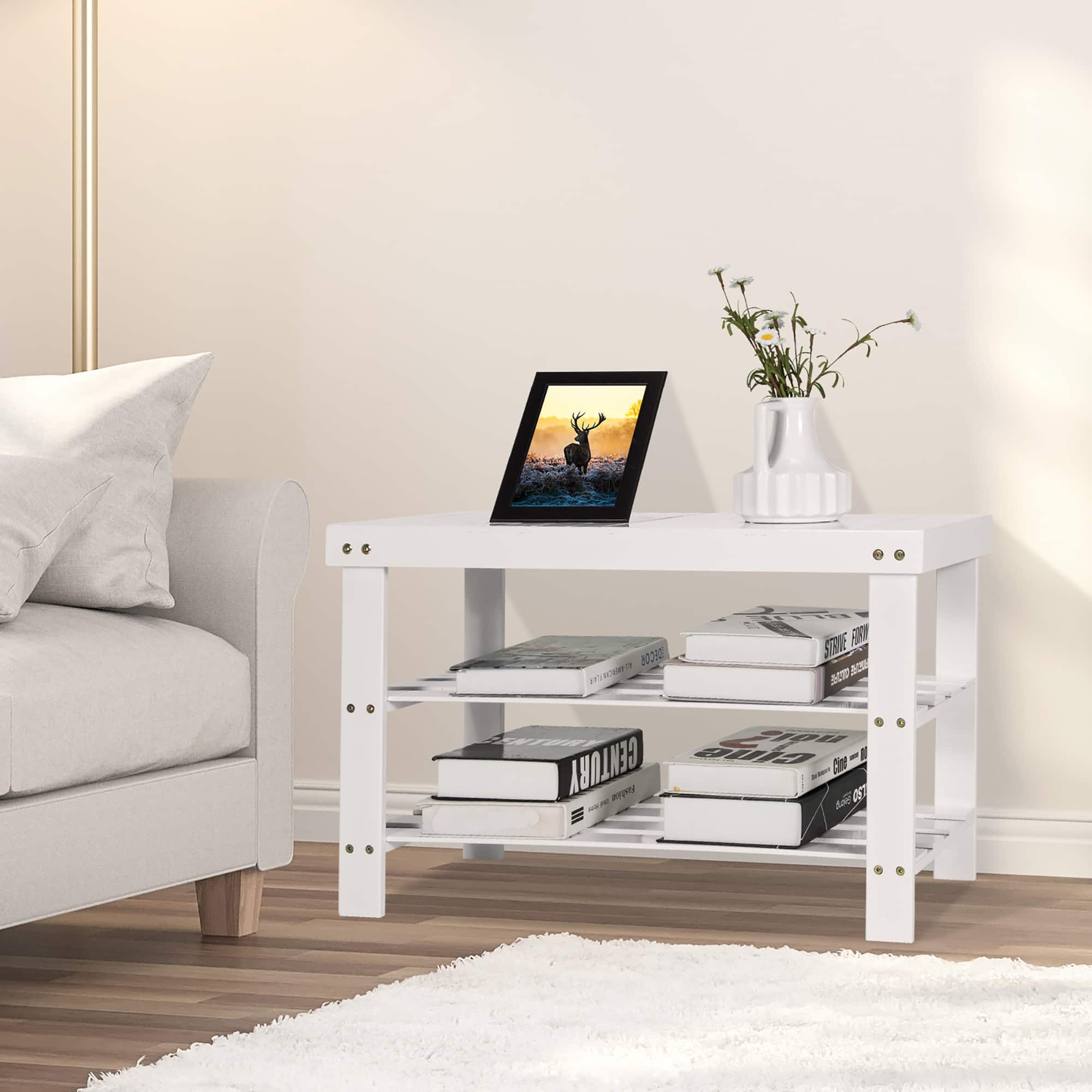 The text on the image reads "DECOR 2000 - m. Tr Stor Fey K Kt Ho CENTURY Gine Cm - - Any BA A - A." However, it is not clear what this text is referring to or its context. It could be a description or a label for the books or the decorative items in the room.