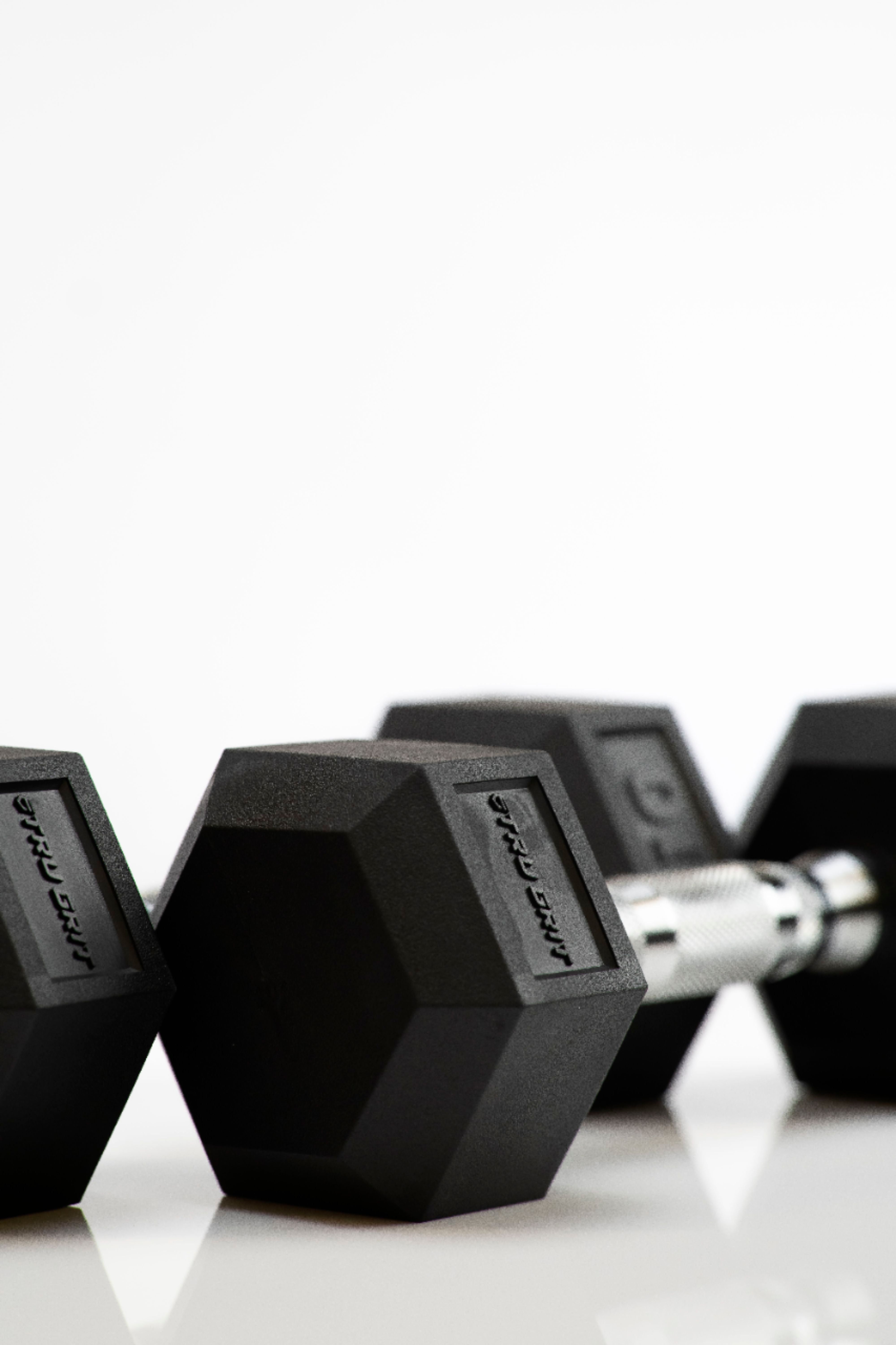 7.5 lb online dumbbells