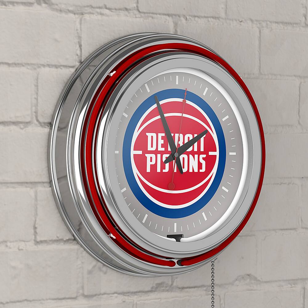 Detroit Pistons Round Wall Clock Chrome Style Collectible main image 0
