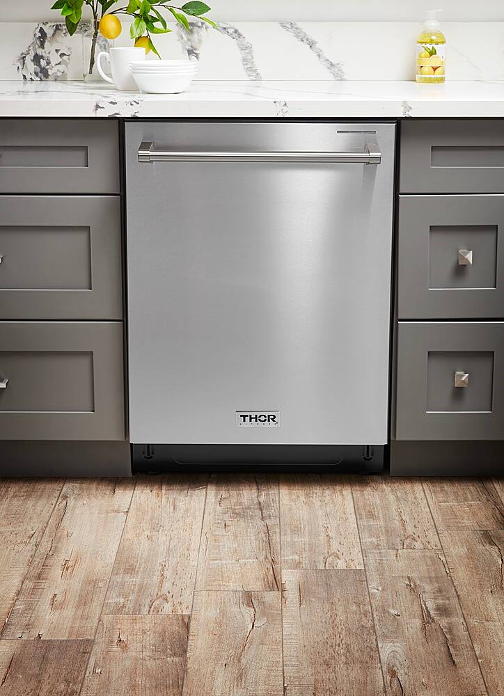 Angle. Thor Kitchen - 24" Dishwasher - Stainless Steel.