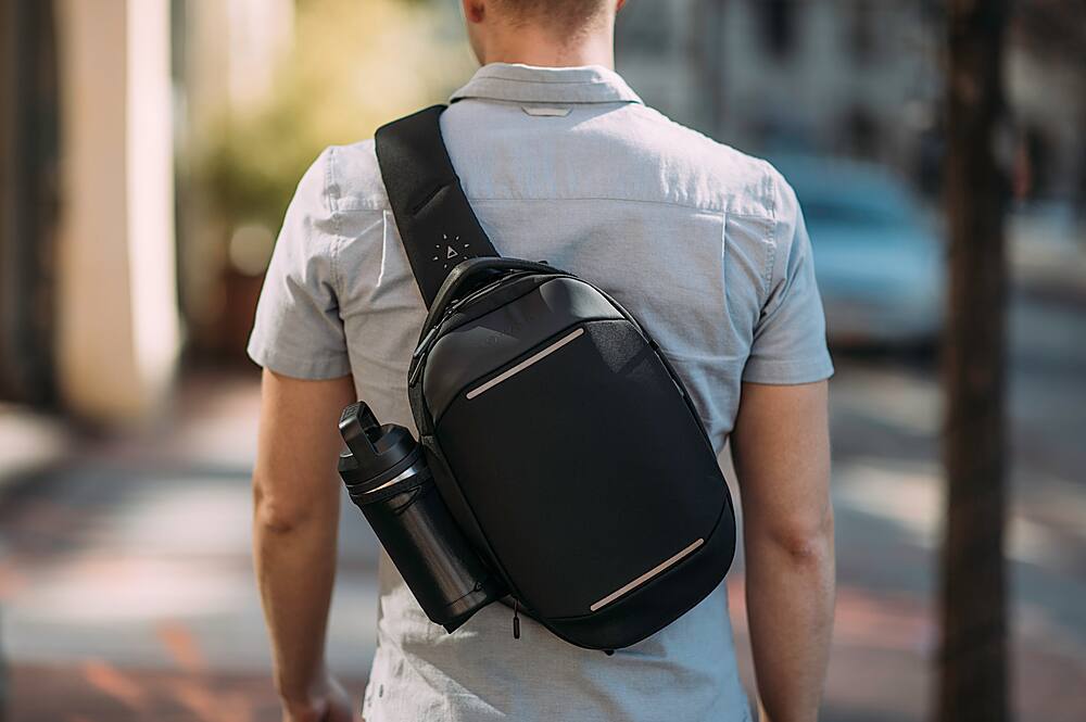 Alt View 20. Nomatic - SLING (6L) - Black.