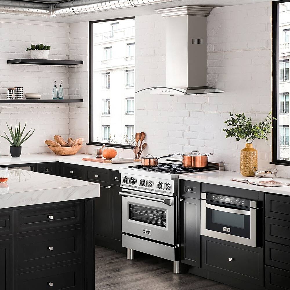 ZLINE 30" Legacy Dual Fuel Range w/ Gas Cooktop & Electric Oven w/ 4