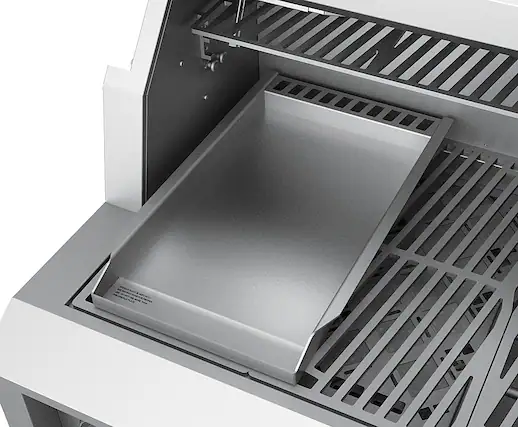 Angle. Hestan - Stainless Steel Griddle for Hestan grill. - Silver.