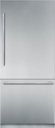 Thermador - Freedom Collection 19.5 cu. ft. Bottom Freezer Built-in Smart Refrigerator with Masterpiece Series Handles - Silver - Front_Zoom