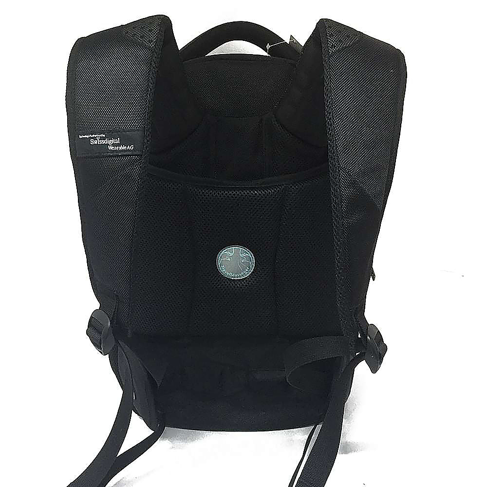 Back View: Swissdigital Design - Neptune SV Massage Backpack - Black
