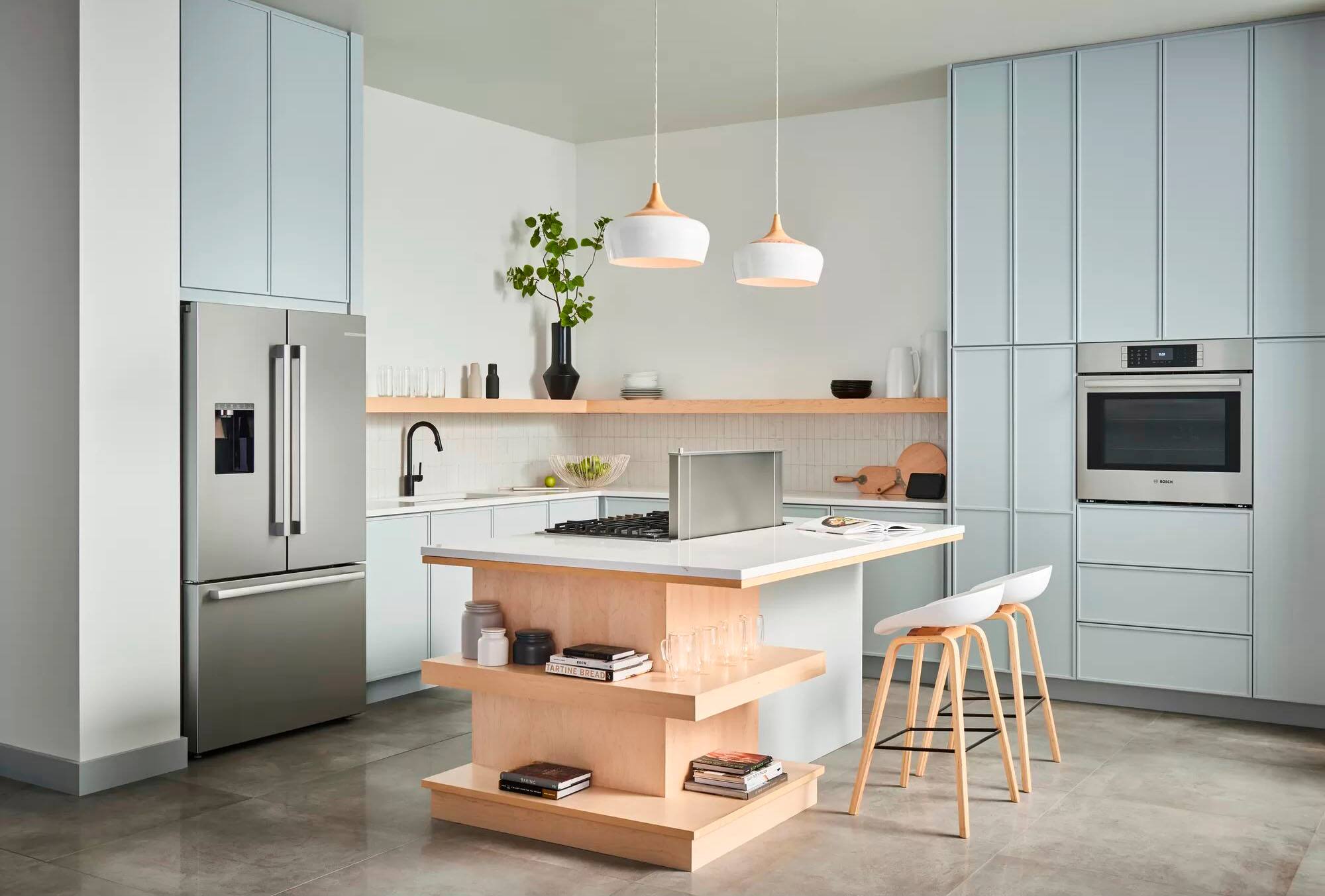 Alt View 29. Bosch - 500 Series 21 Cu. Ft. French Door Counter-Depth Smart Refrigerator with External Water and Ice Maker - Stainless Steel.