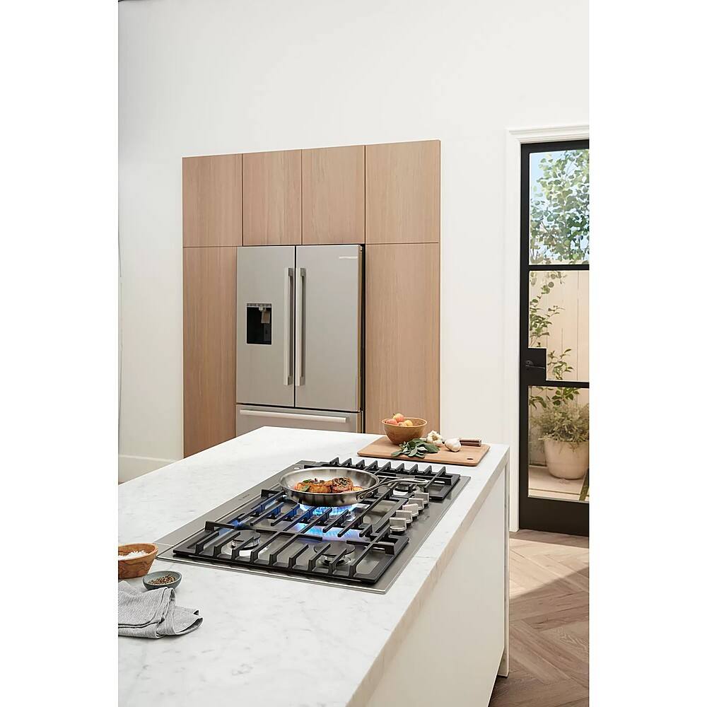 Alt View 31. Bosch - 500 Series 21 Cu. Ft. French Door Counter-Depth Smart Refrigerator with External Water and Ice Maker - Stainless Steel.