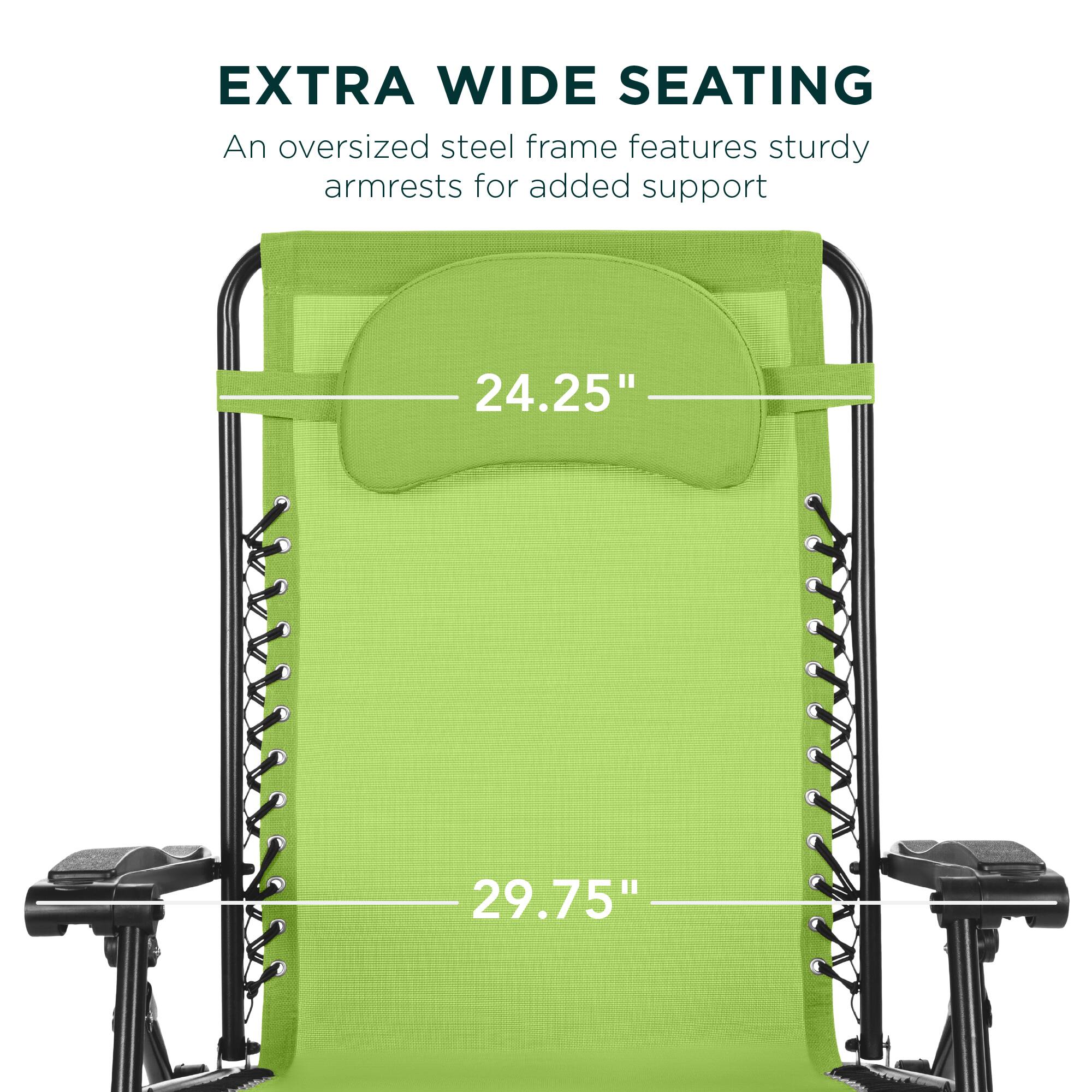 EXTRA WIDE SEATING

An oversized steel frame features sturdy armrests for added support

24.25"

29.75"