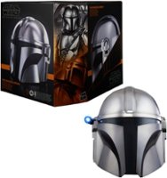 Star Wars - The Black Series The Mandalorian Electronic Helmet - Front_Zoom