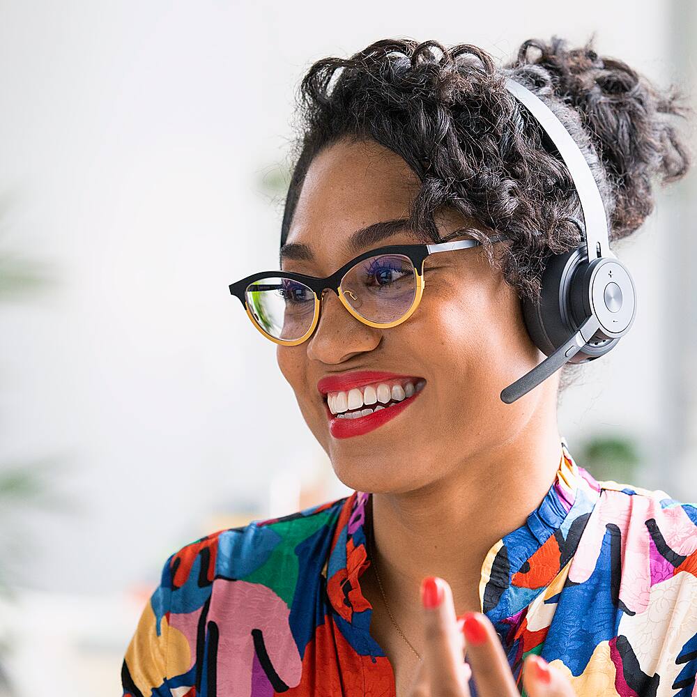 Alt View 11. Logitech - Zone Wireless Bluetooth Noise-Cancelling Headset for Open Office - Graphite.