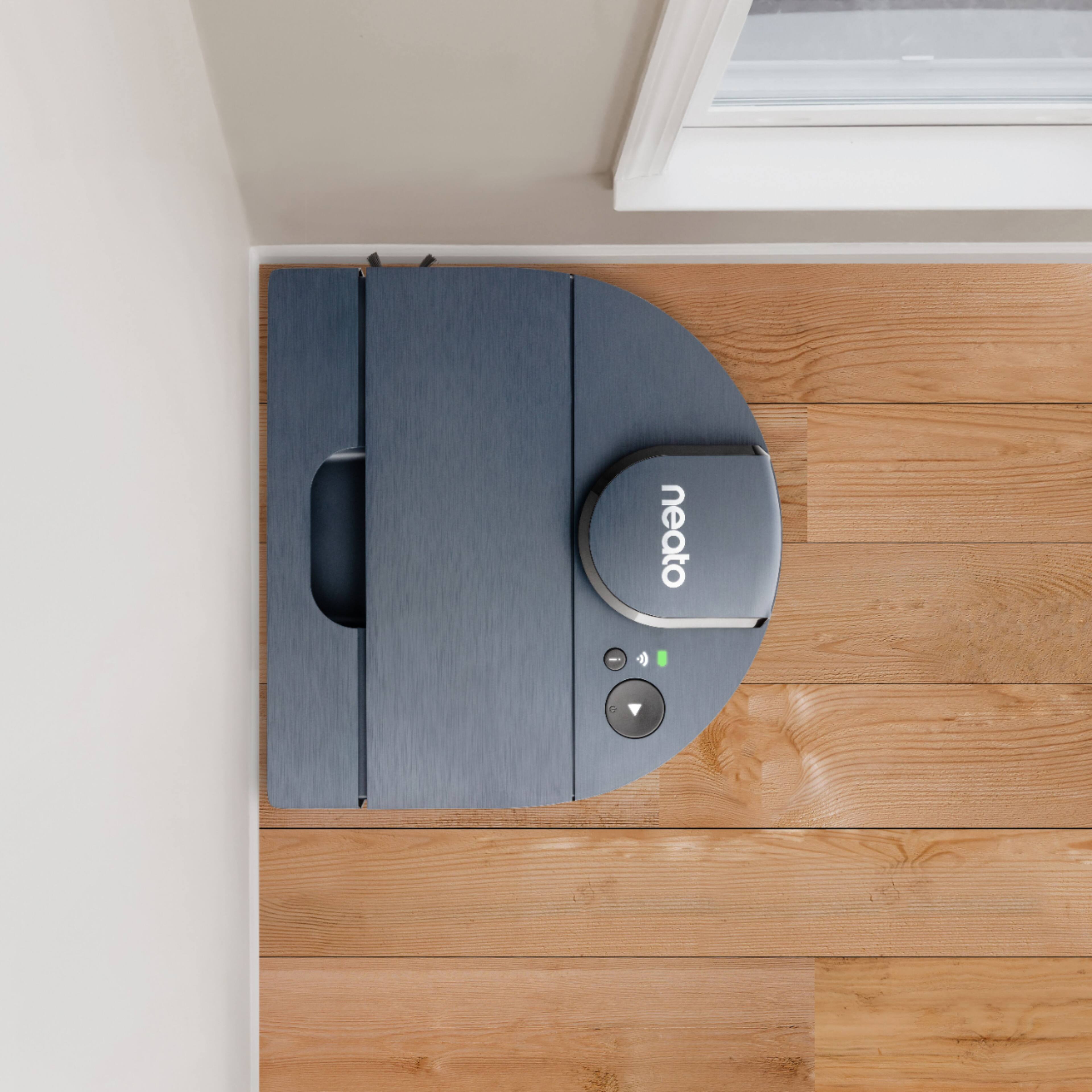 Alt View 14. Neato Robotics - D8 Ingelligent Robot Vacuum Cleaner, LasterSmart Nav - Indigo.