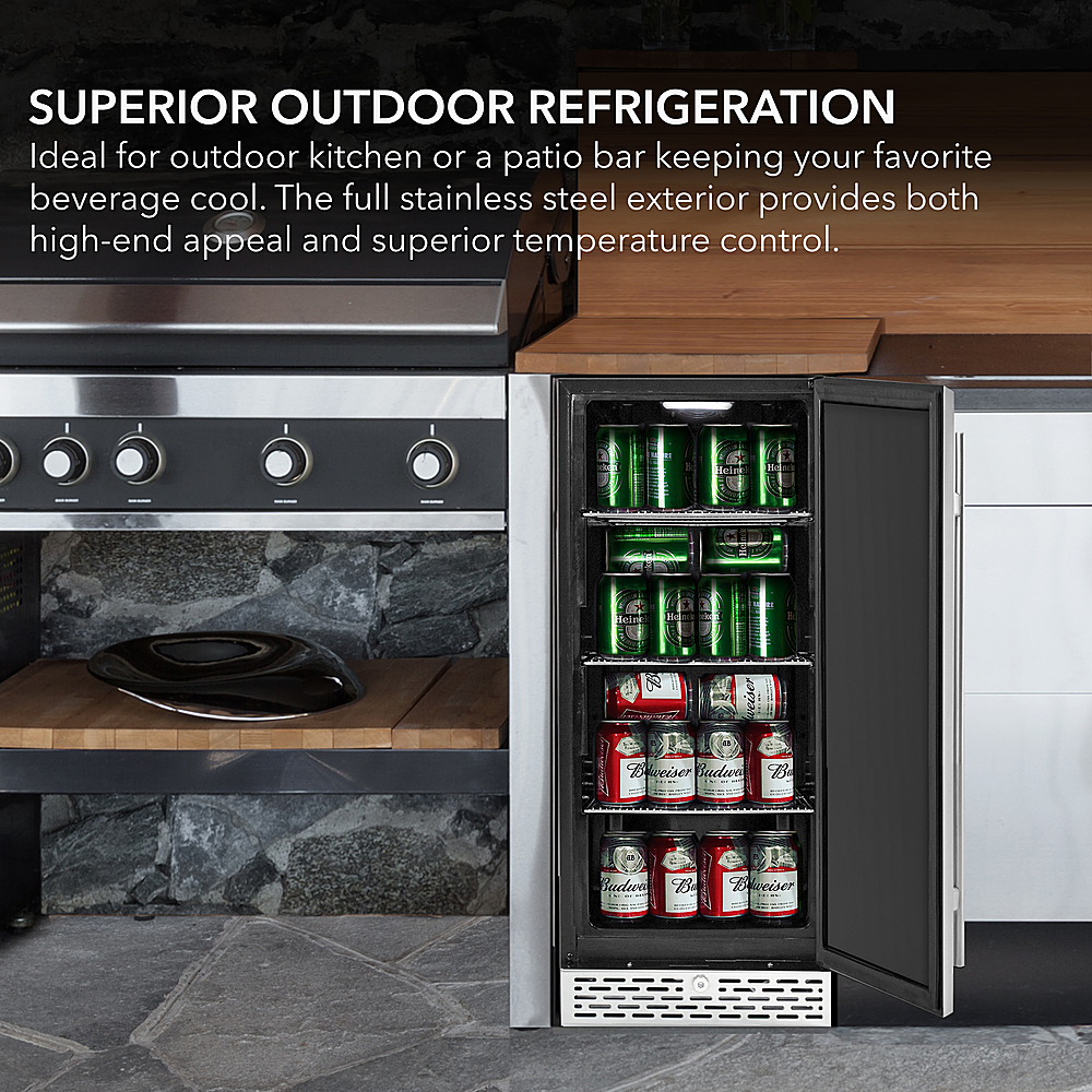 Freestanding vs. Built-in Beverage Refrigerators