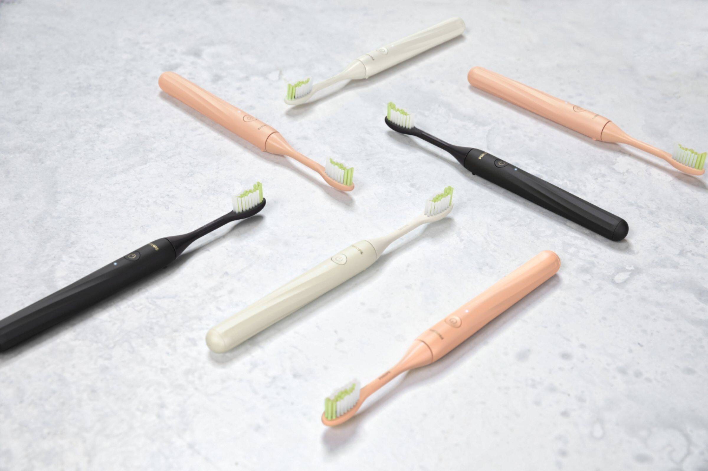 Alt View 18. Philips Sonicare - Philips One by Sonicare Rechargeable Toothbrush - Shimmer.