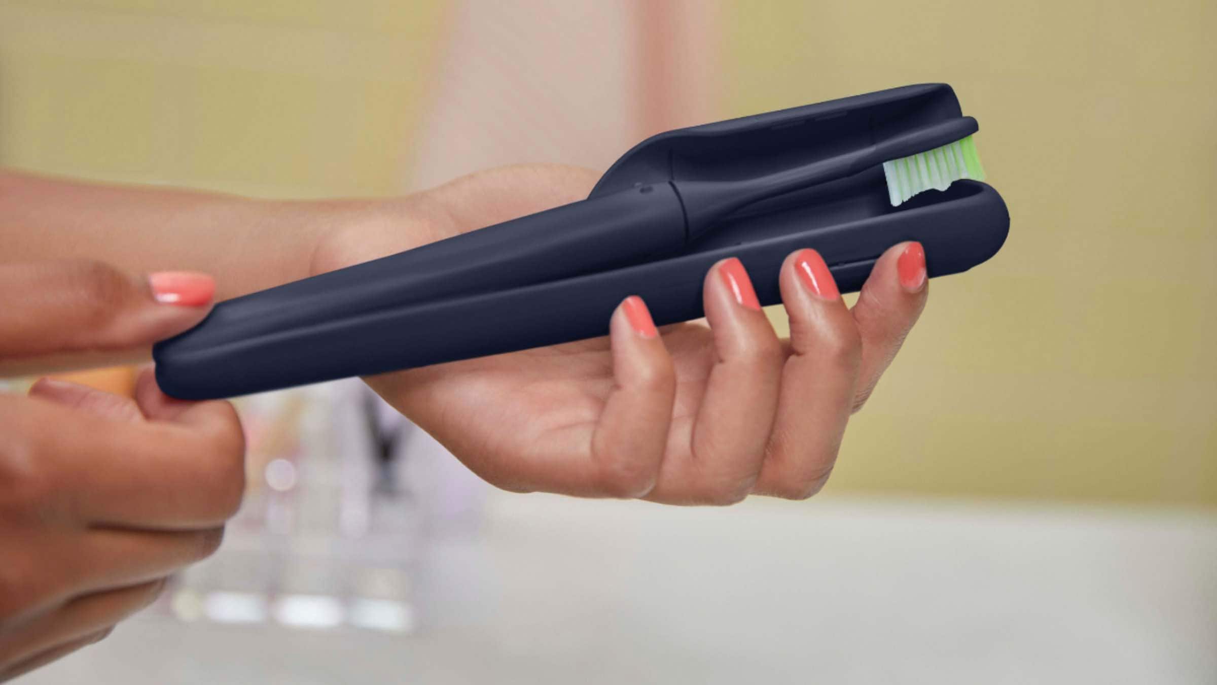 Alt View 12. Philips Sonicare - Philips One by Sonicare Battery Toothbrush - Midnight Navy Blue.