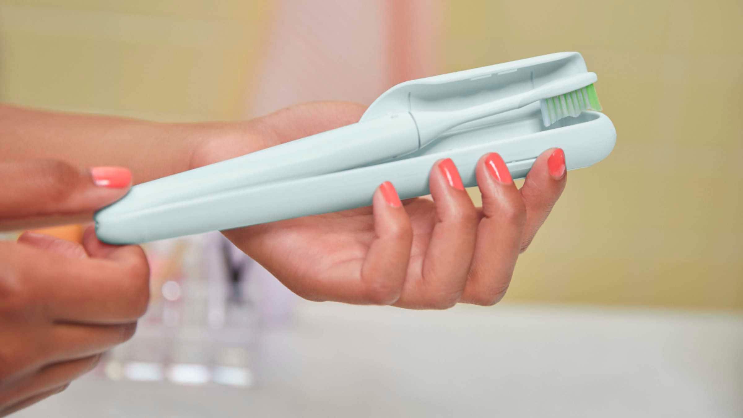 Alt View 12. Philips Sonicare - Philips One by Sonicare Battery Toothbrush - Mint.