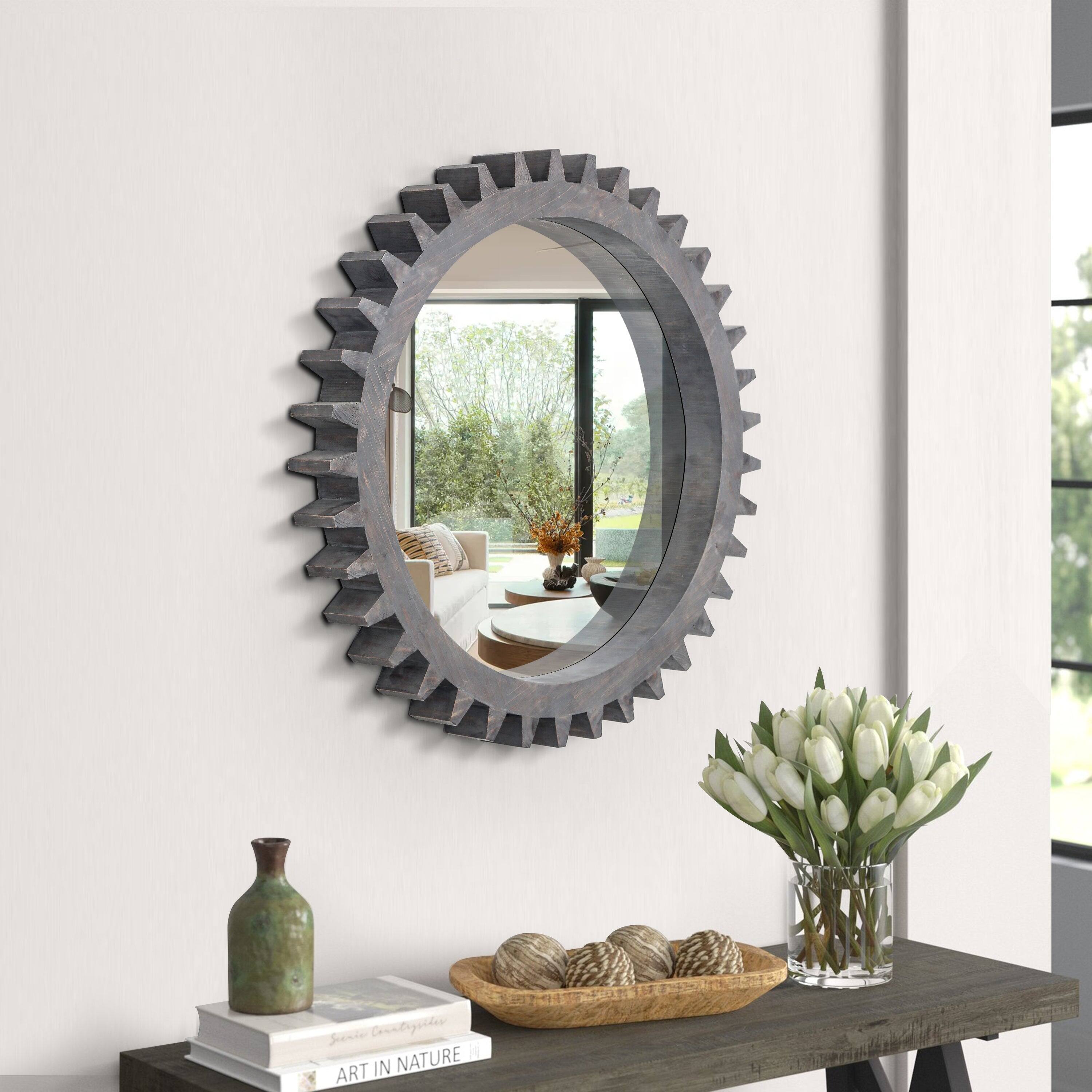 Siccie Conntigiites  
ART IN NATURE