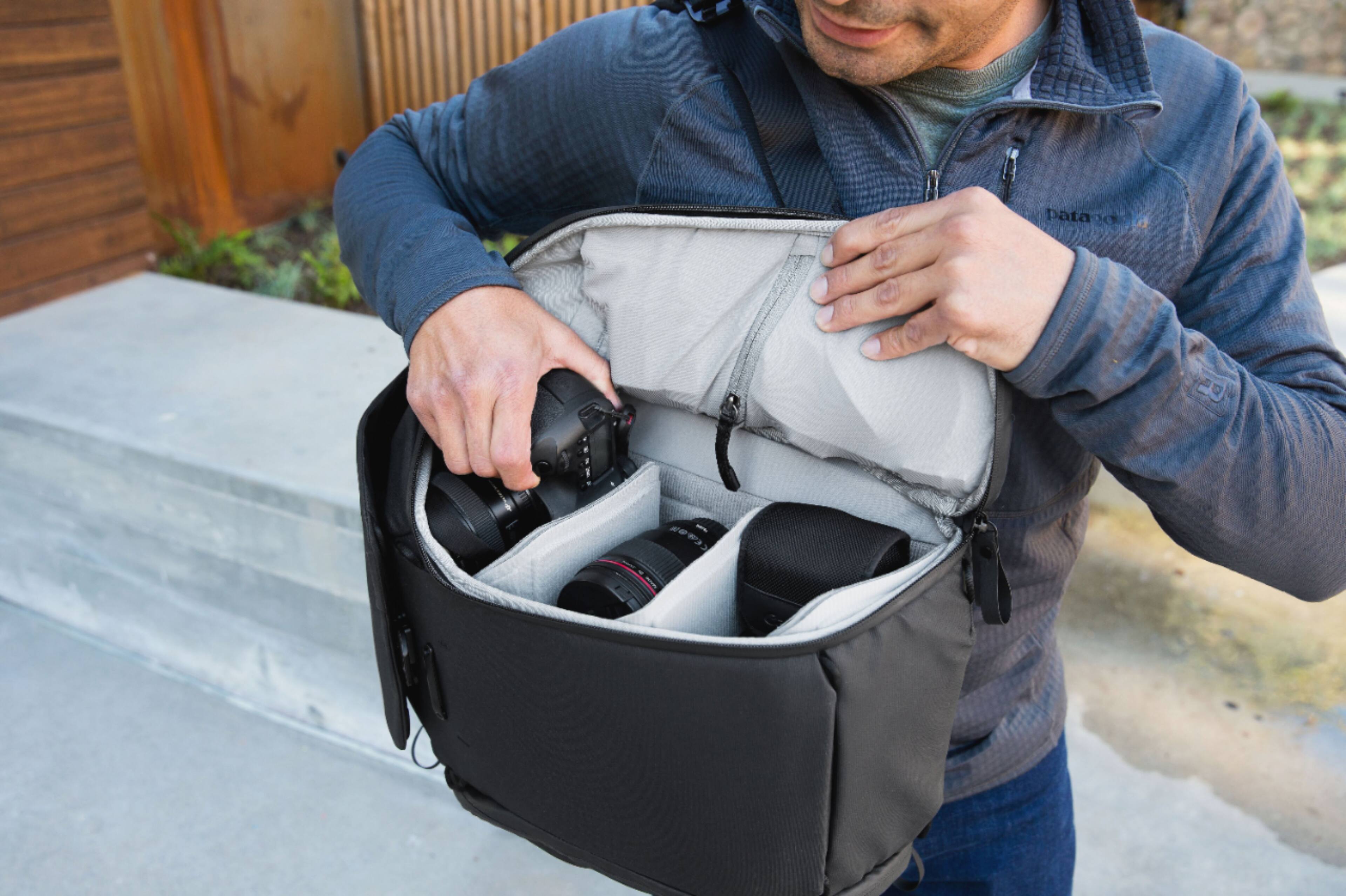 Alt View 17. Peak Design - Everyday Backpack V2 30L - Black.