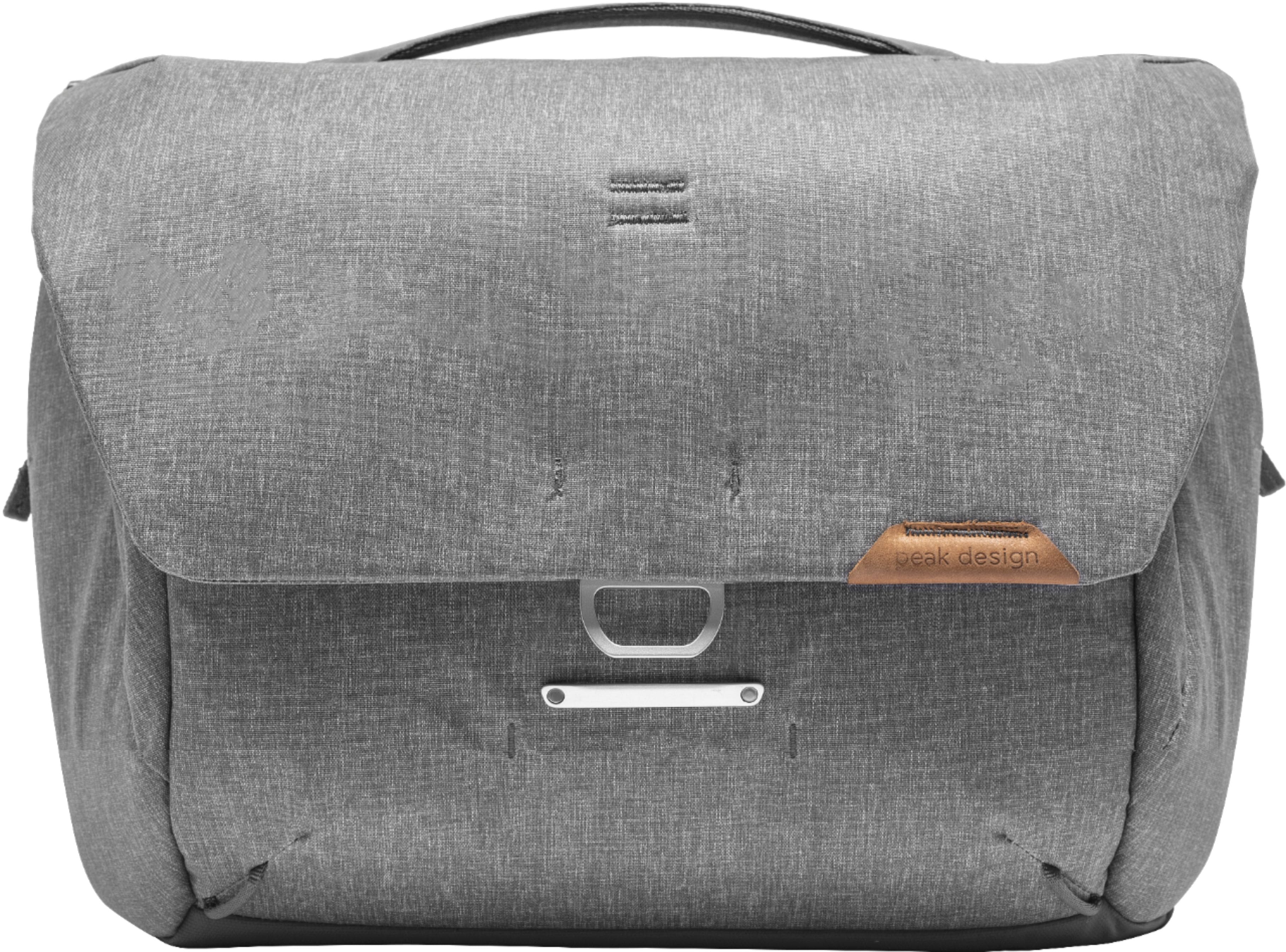 Angle View: Peak Design - Everyday Messenger 13L v2 - Ash