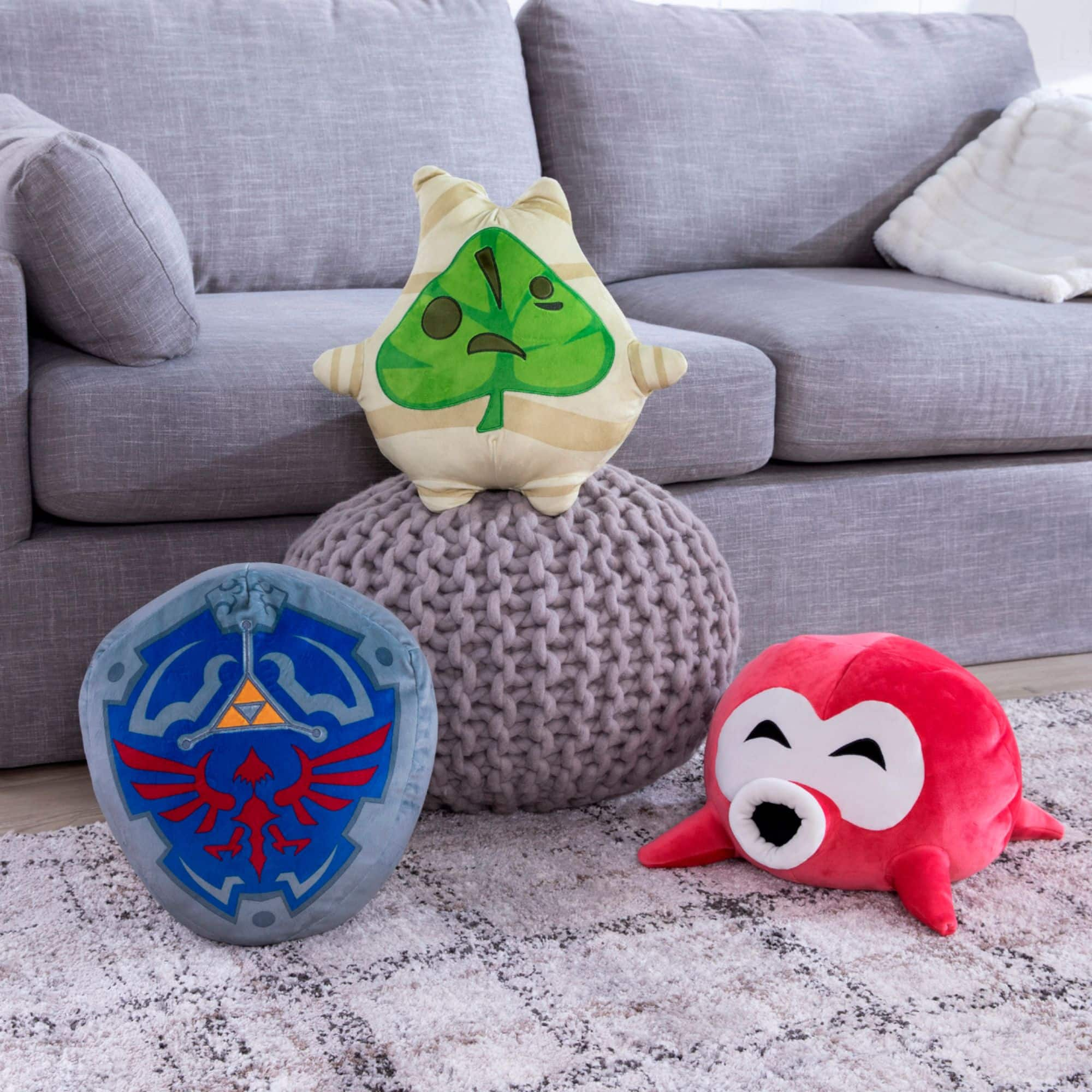 Sanei The Legend Of Zelda Plush Cushion: Hylian Shield Japan New Peluche