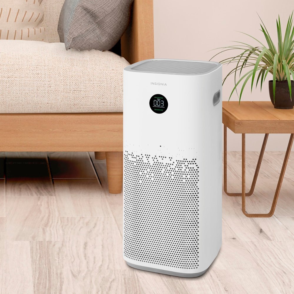 Zoom in on Alt View Zoom 15. Insignia™ - 497 Sq. Ft. HEPA Air Purifier - White.