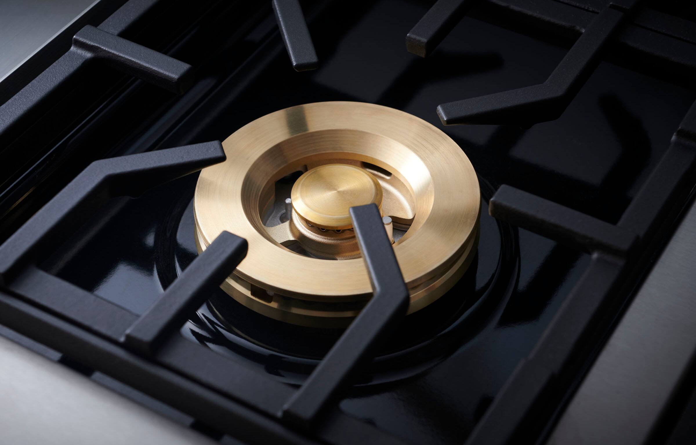 Alt View 26. Monogram - 5.7 Cu. Ft. Freestanding Dual Fuel Convection Range with Self-Clean and 4 Burners - Stainless Steel.