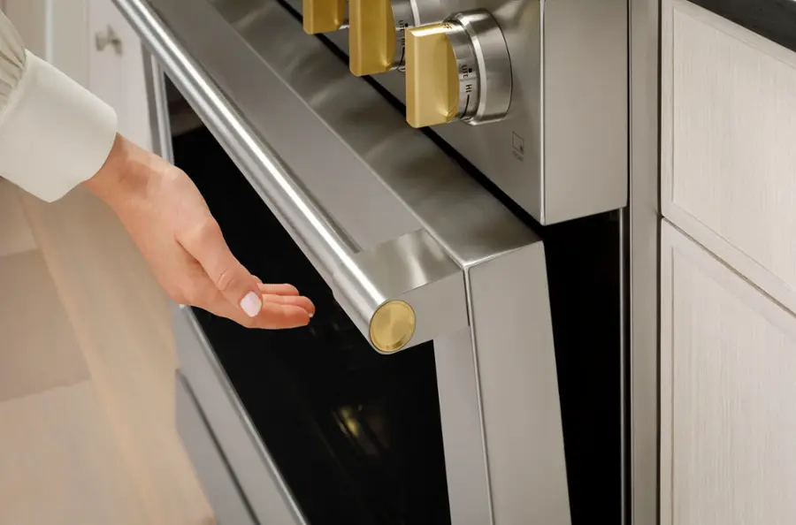 Alt View 21. Monogram - 5.7 Cu. Ft. Freestanding Dual Fuel Convection Range with Self-Clean, Built-In Wi-Fi, and 6 Burners - Stainless Steel.