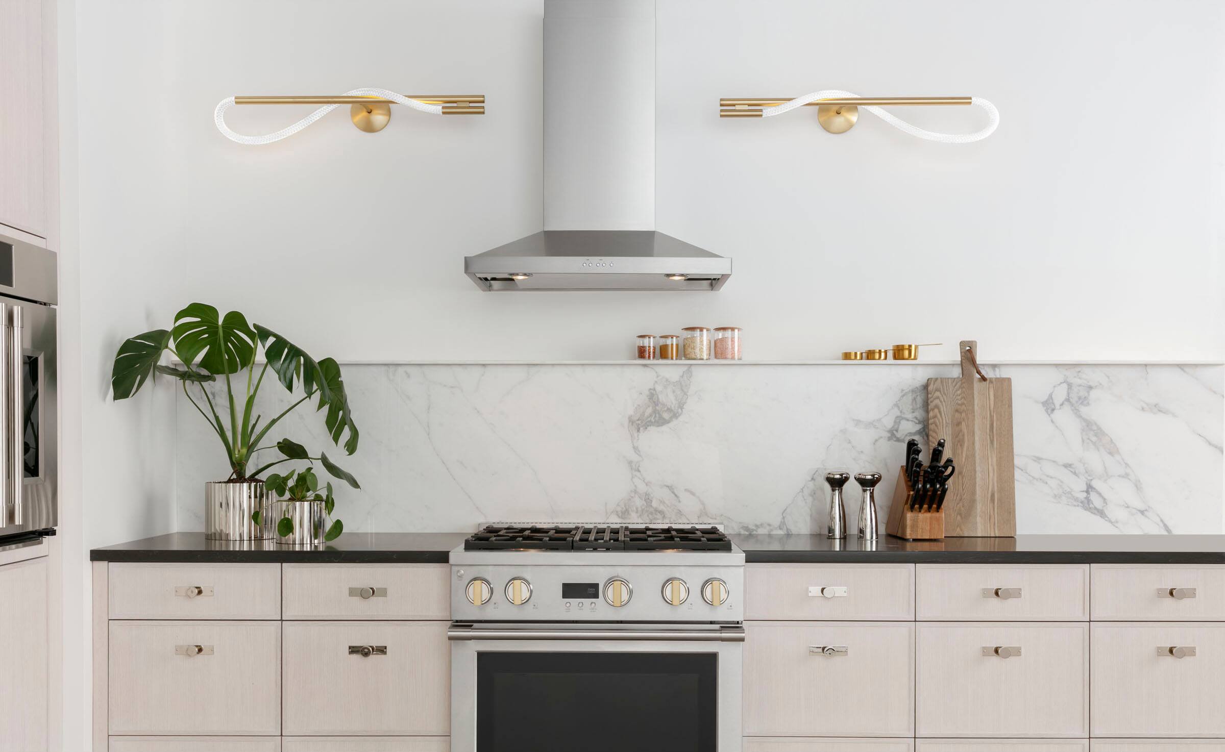 Alt View 21. Monogram - 5.3 Cu. Ft. Freestanding Dual Fuel Convection Range with Self-Clean, Built-In Wi-Fi, and 4 Burners - Stainless Steel.