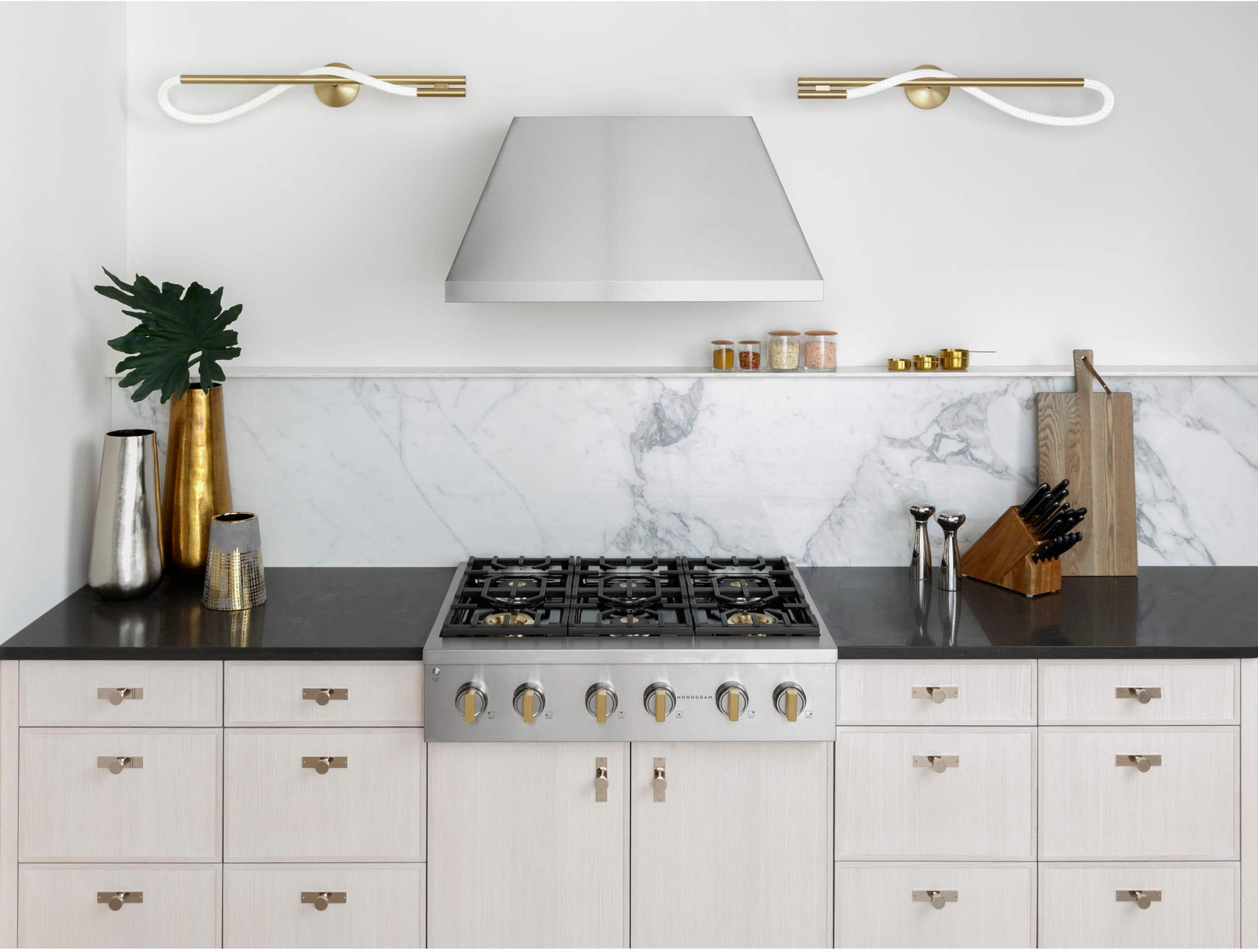 Alt View 14. Monogram - 36" Externally Vented Range Hood - Stainless steel.