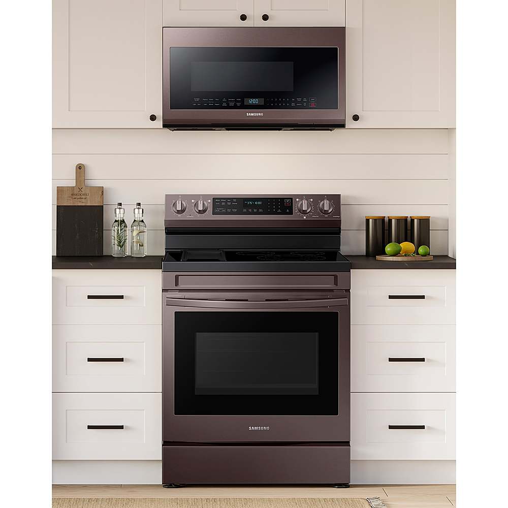 NE63A6711SS by Samsung - 6.3 cu. ft. Smart Freestanding Electric Range with  No-Preheat Air Fry, Convection+ & Griddle in Stainless Steel